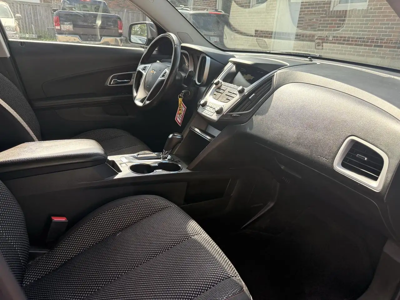 Chevrolet Equinox снимка Chevrolet Equinox