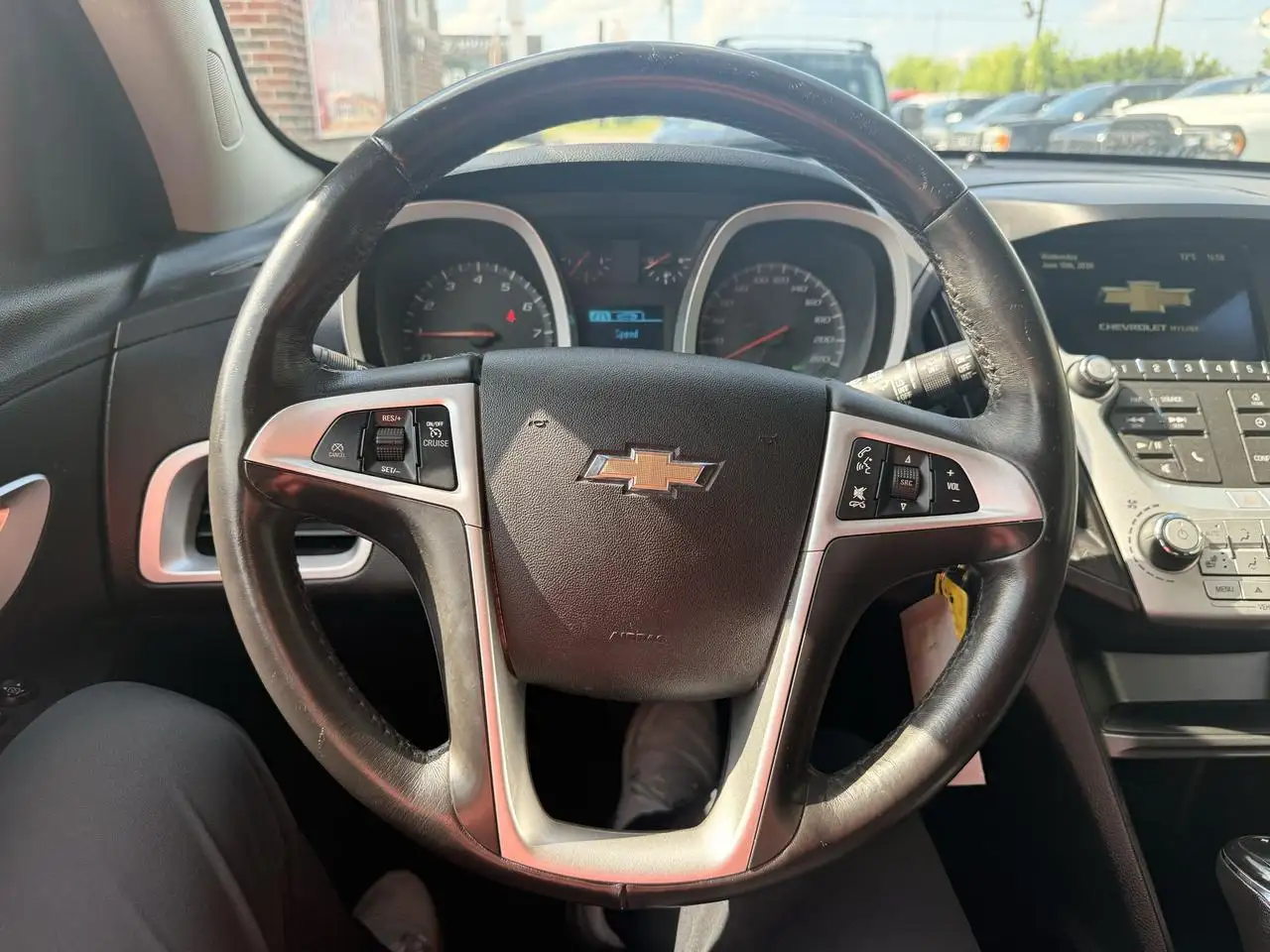 Chevrolet Equinox снимка Chevrolet Equinox