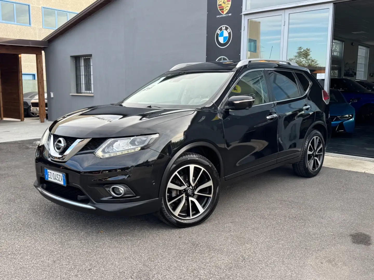 Nissan X-Trail X-Trail 1.6 dCi 2WD Tekna TETTO APRIBILE Nero - 1