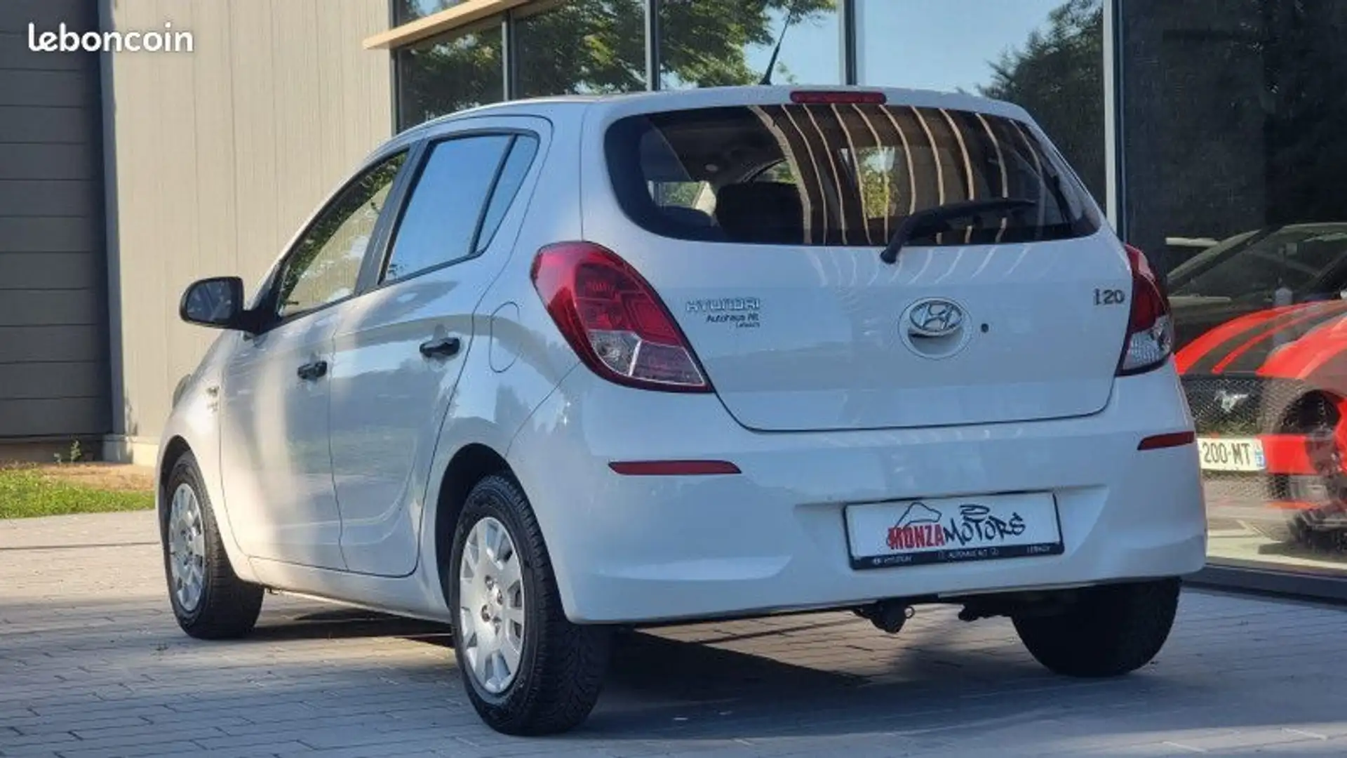 Hyundai i20 1.2 PACK EVIDENCE Blanc - 2
