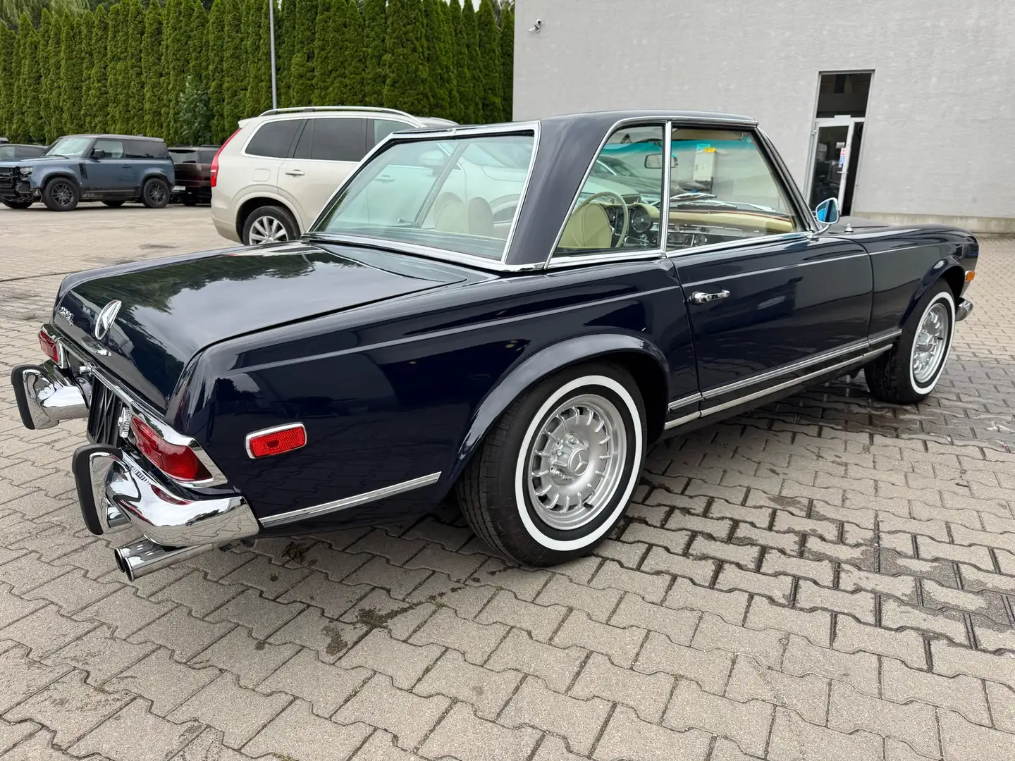 Mercedes-Benz SL 230 Pagoda 230 SL - 2