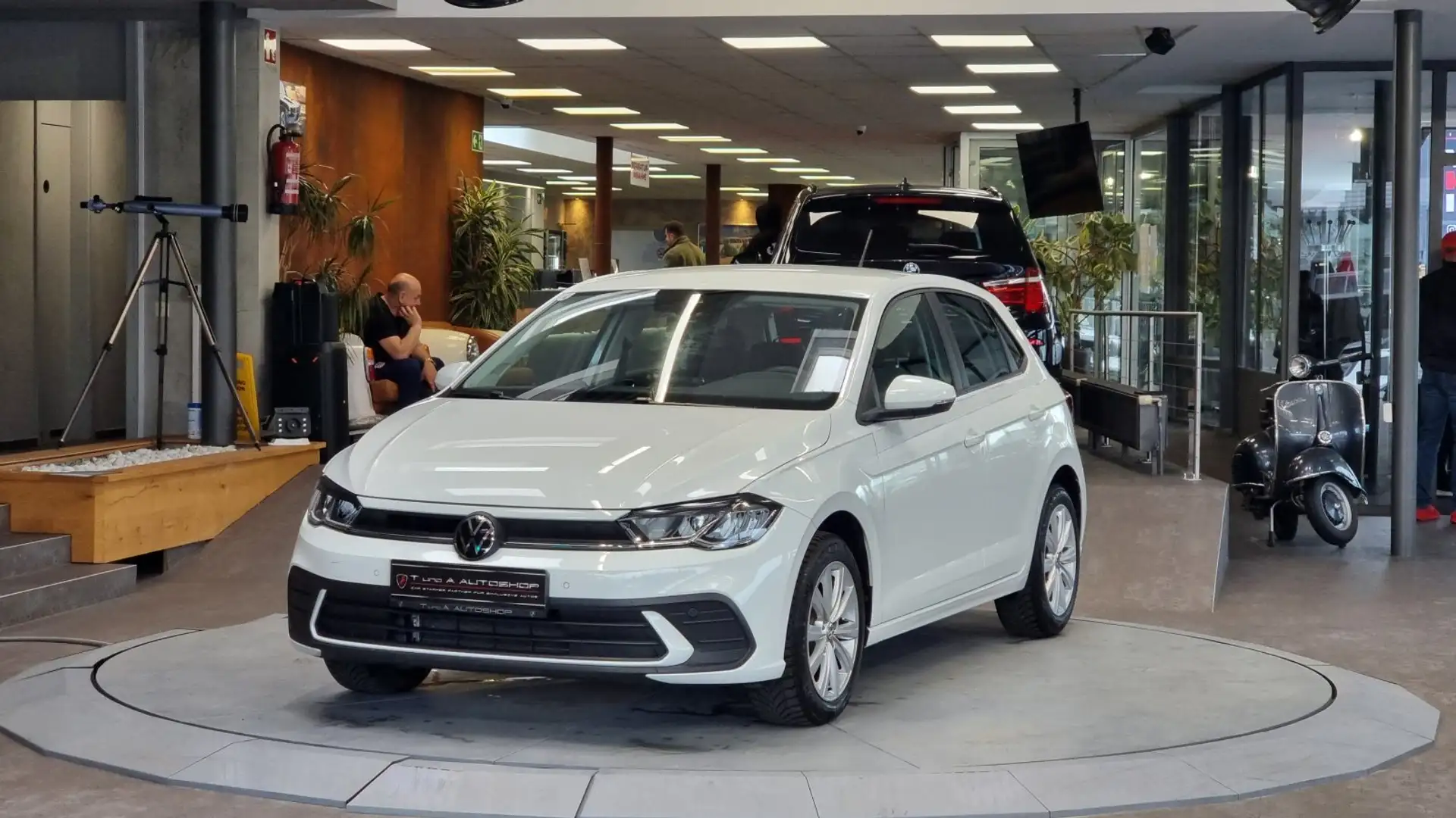 Volkswagen Polo 1.0 TSI *Carpaly*Sitzheizung*PDC* Weiß - 1