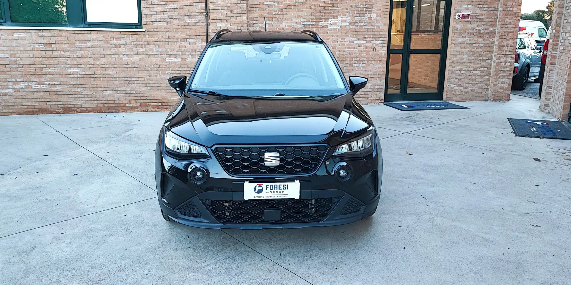 SEAT Arona Arona 2022 1.0 tgi Style 90cv Noir - 1