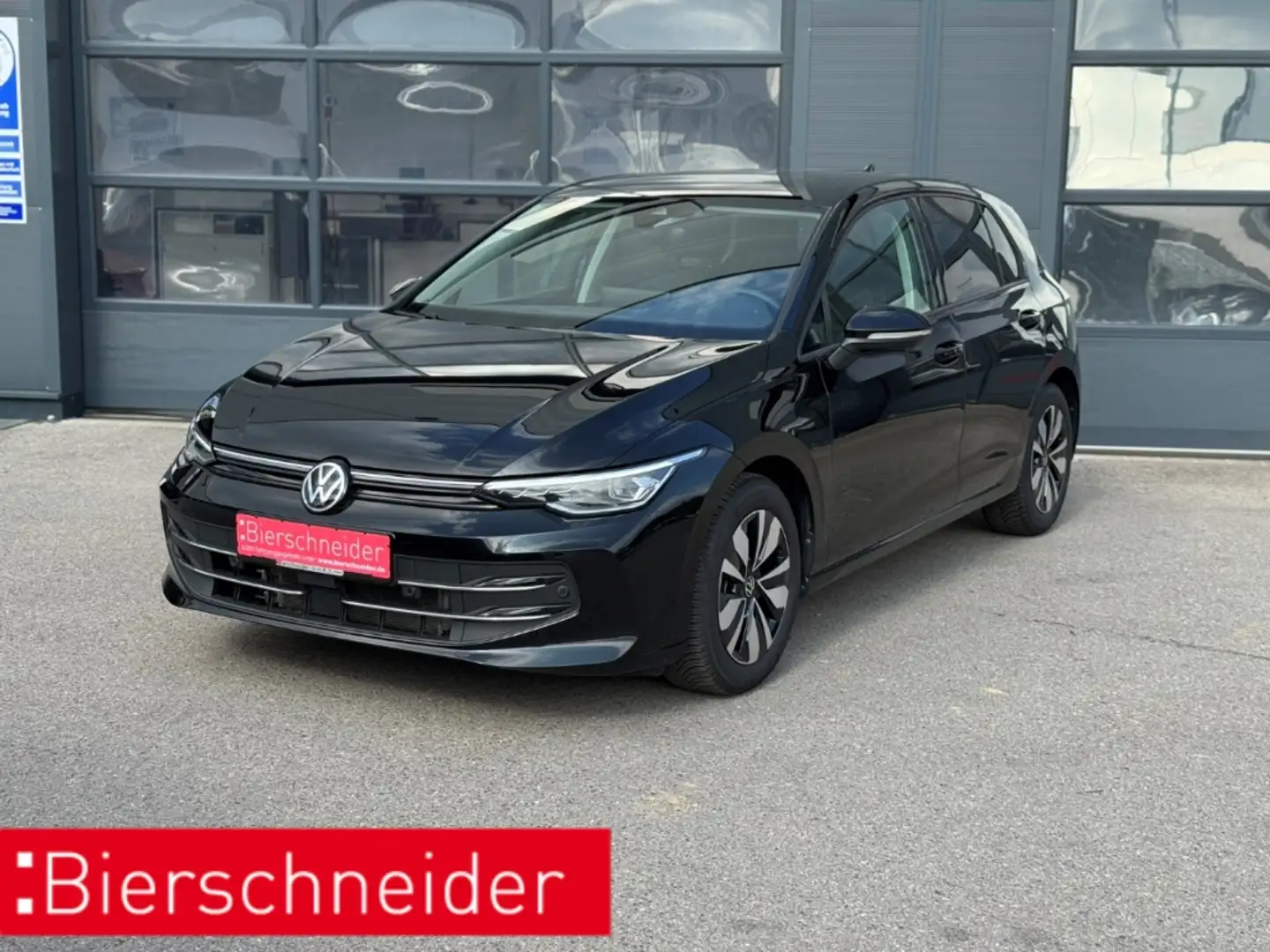 Volkswagen Golf 8 2.0 TDI DSG Goal LED NAVI AHK ACC SIDEASS KAMERA Schwarz - 1