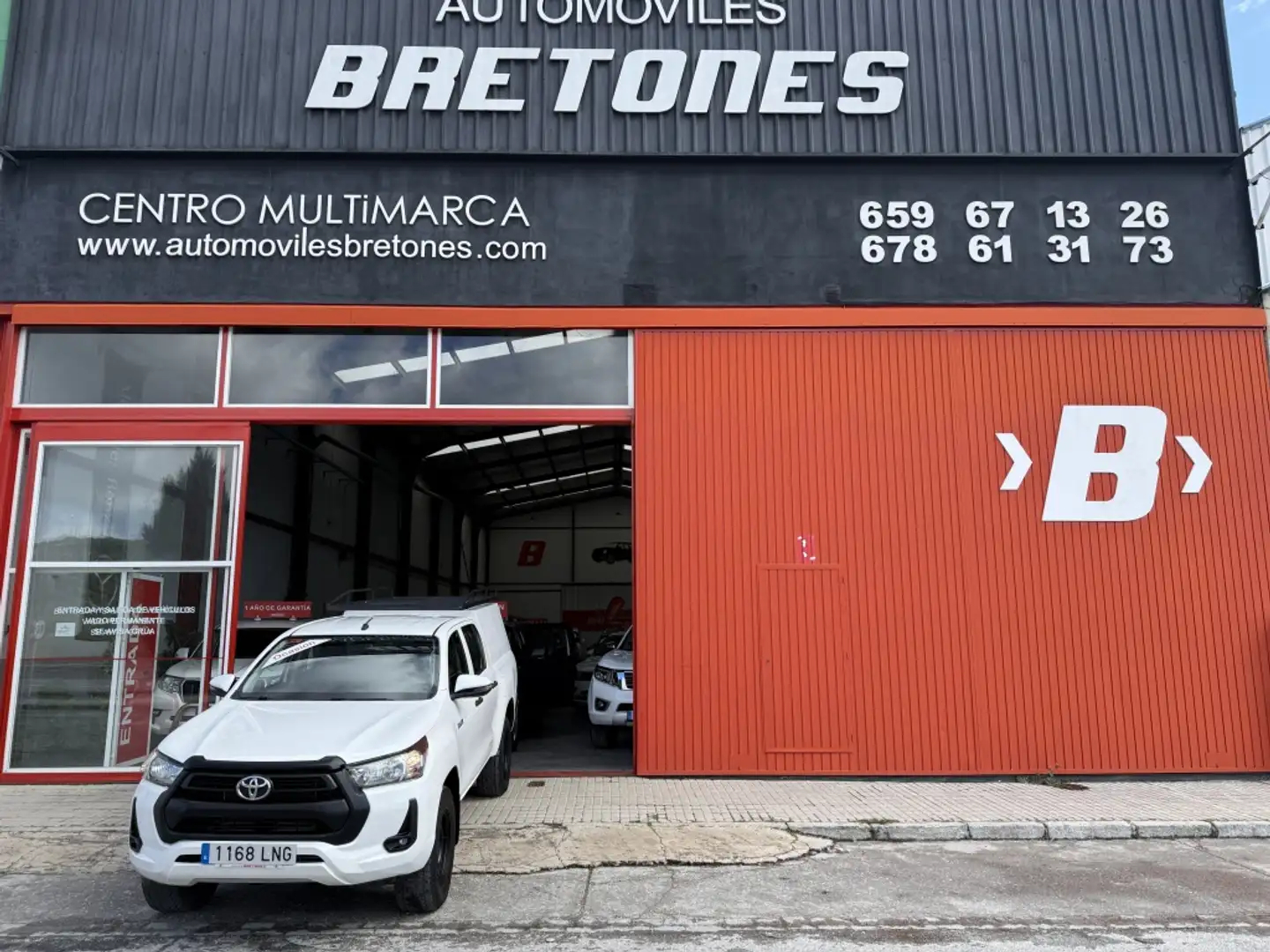 Toyota Hilux Cabina Doble GX Wit - 1