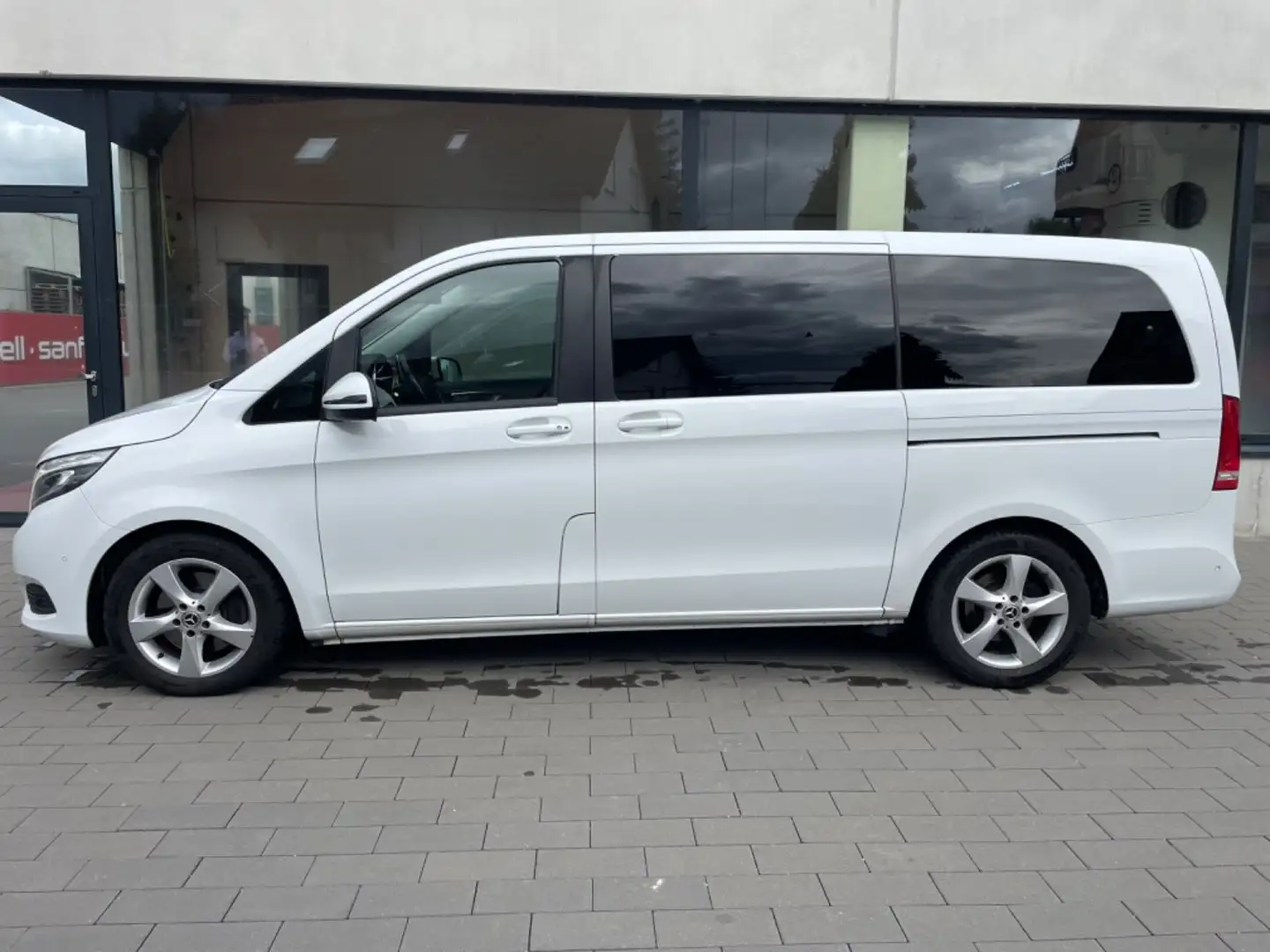 Mercedes-Benz V 250 CDI 4Matic Burmester Kamera LED 2x Schiebe Weiß - 2