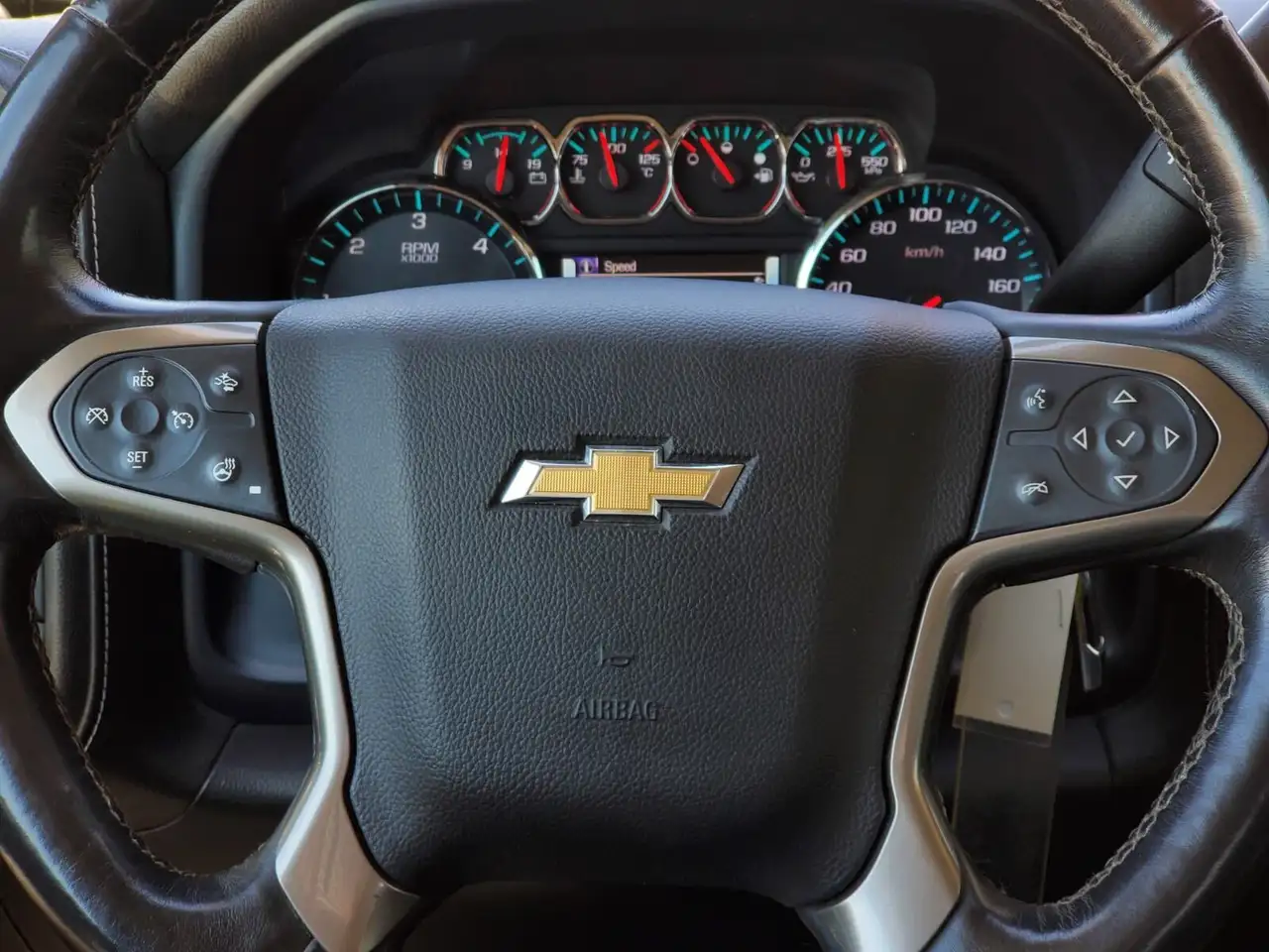 Chevrolet Silverado 1500 photo Chevrolet Silverado 1500