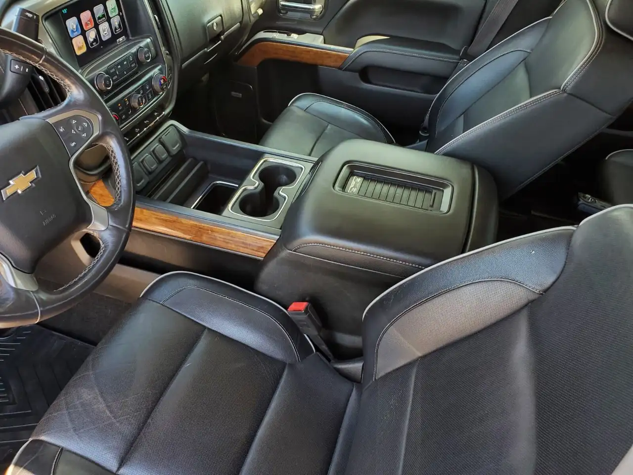 Chevrolet Silverado 1500 photo Chevrolet Silverado 1500