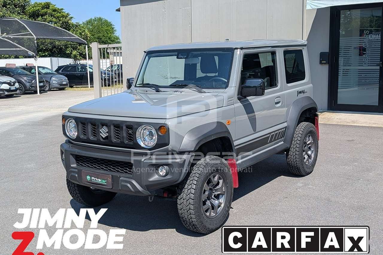 Suzuki Jimny Jimny 1.5 5MT Top