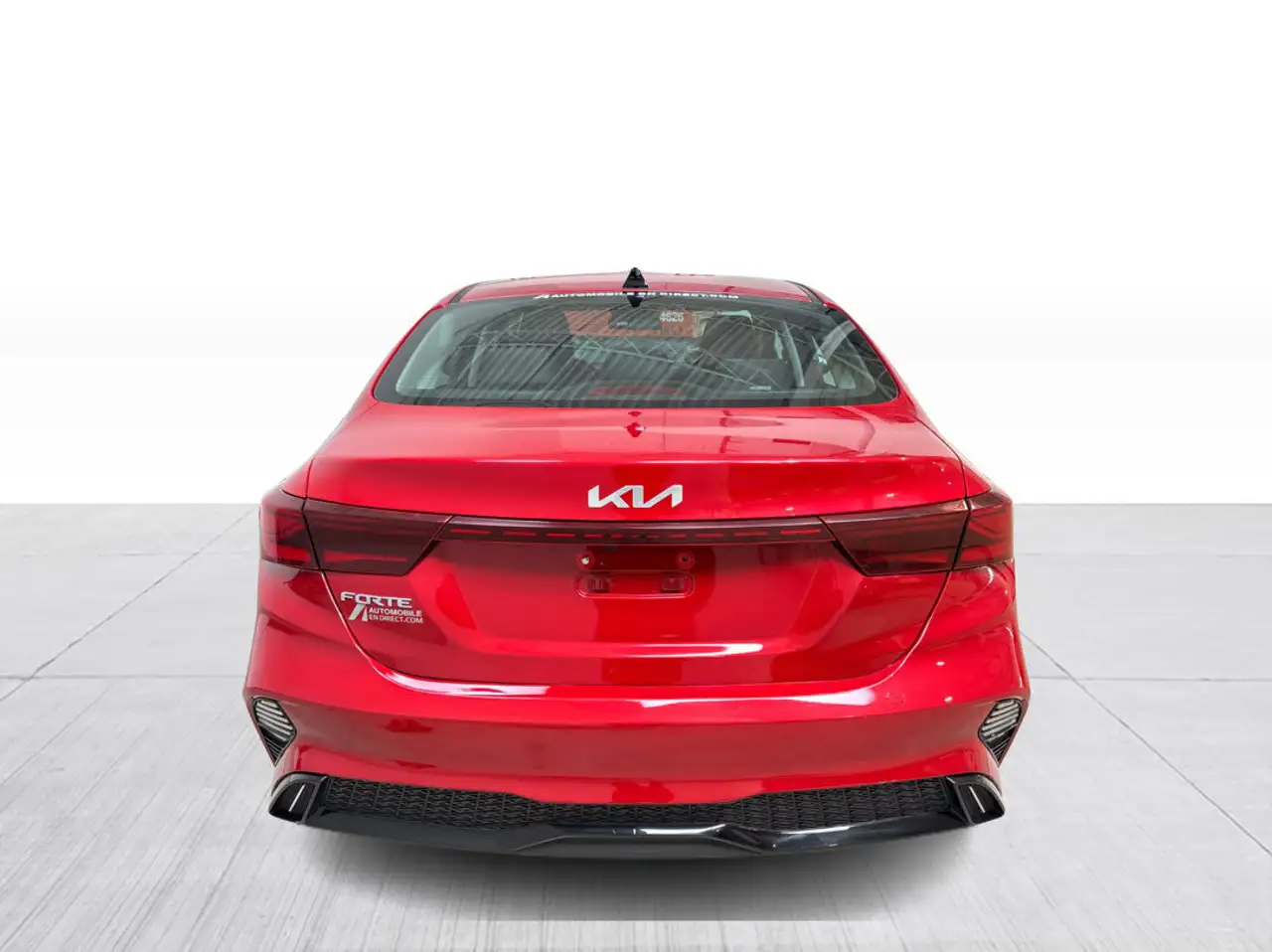 Kia Forte снимка Kia Forte