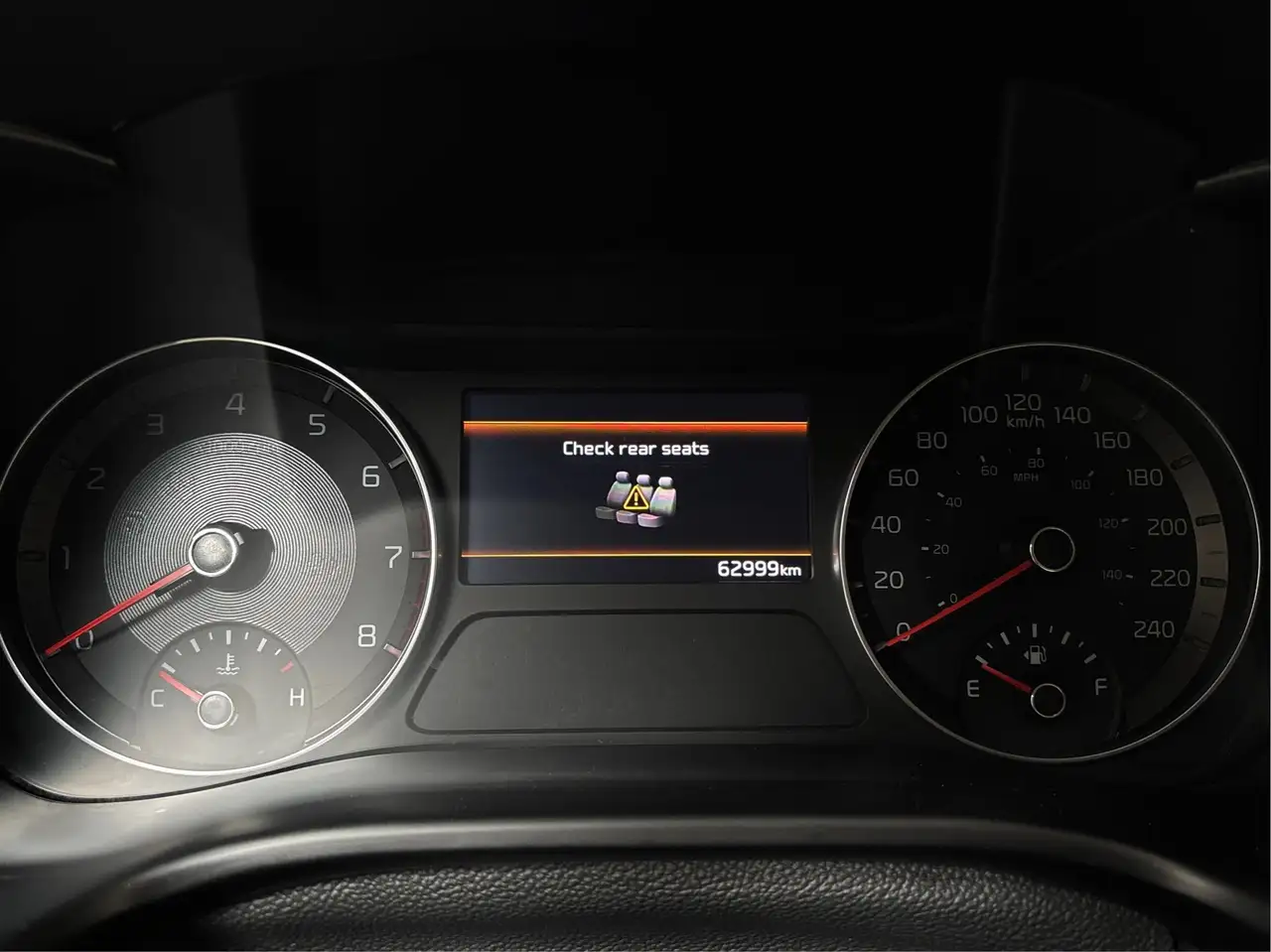 Kia Forte снимка Kia Forte