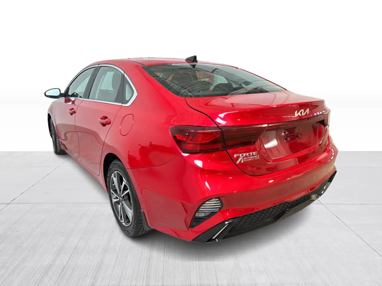 Kia Forte снимка Kia Forte