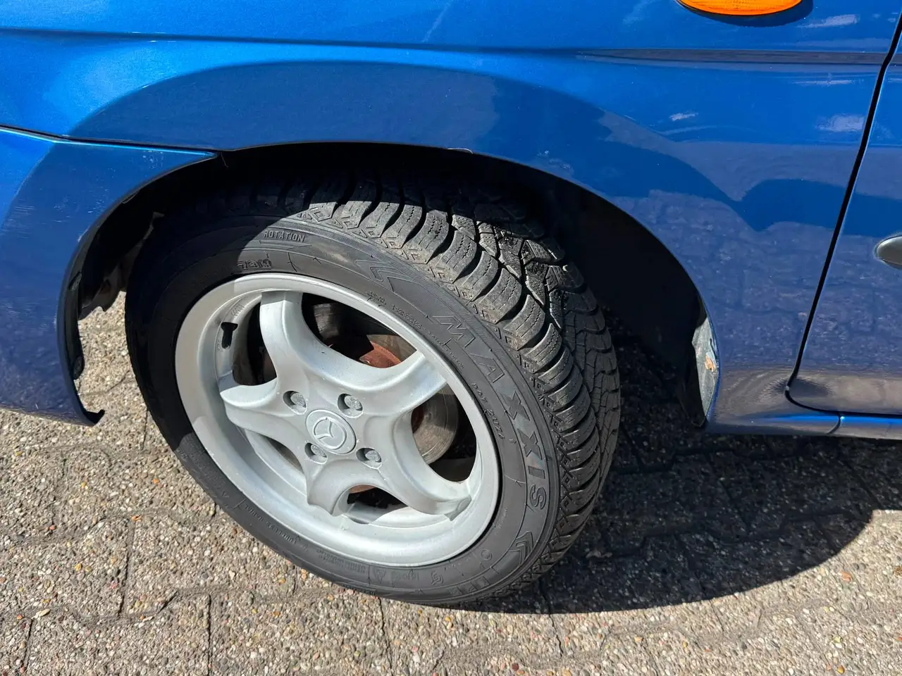 Mazda Demio 1.4, foto 11