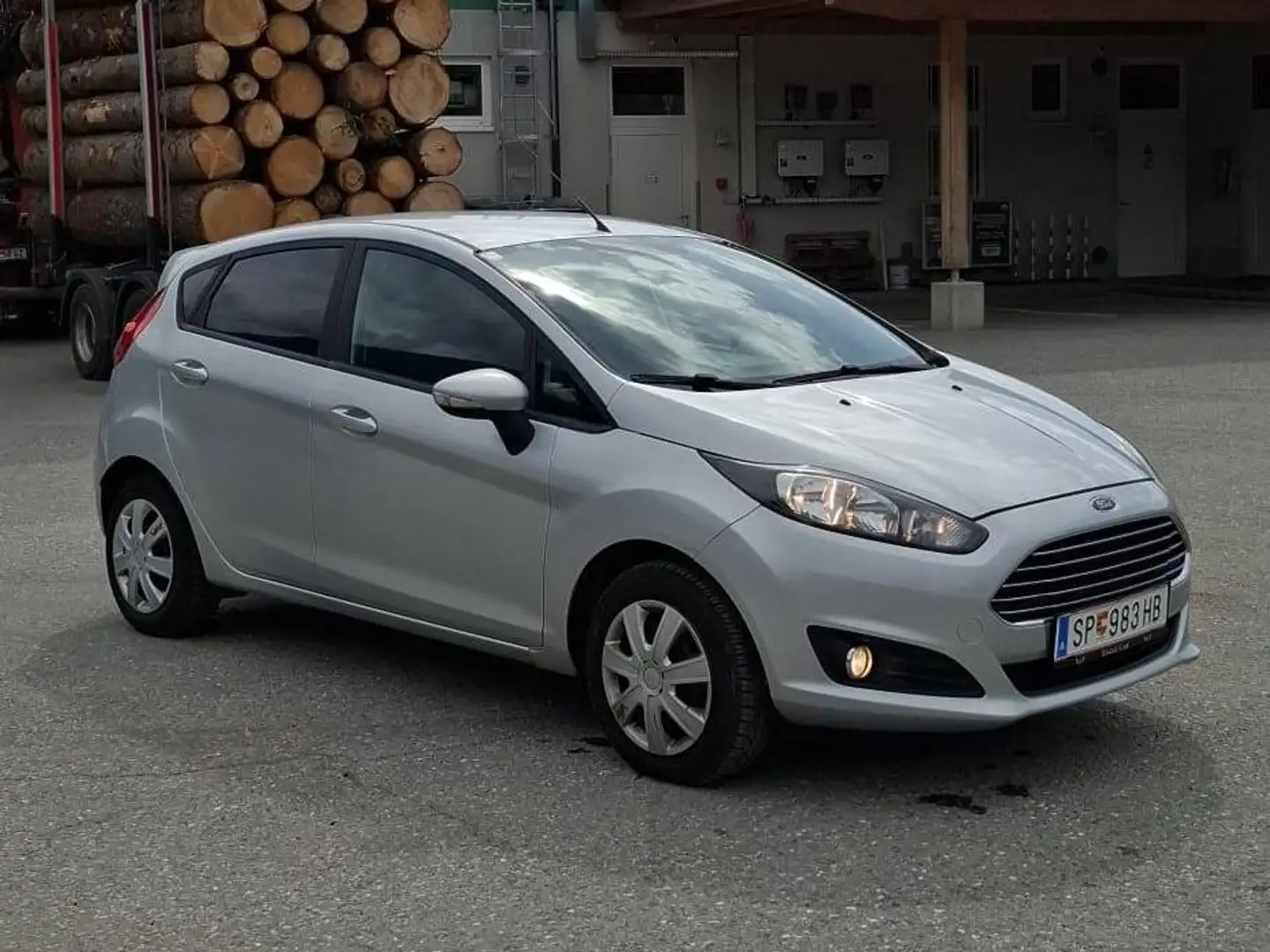 Ford Fiesta Fiesta Easy 1,25 Easy Grau - 1