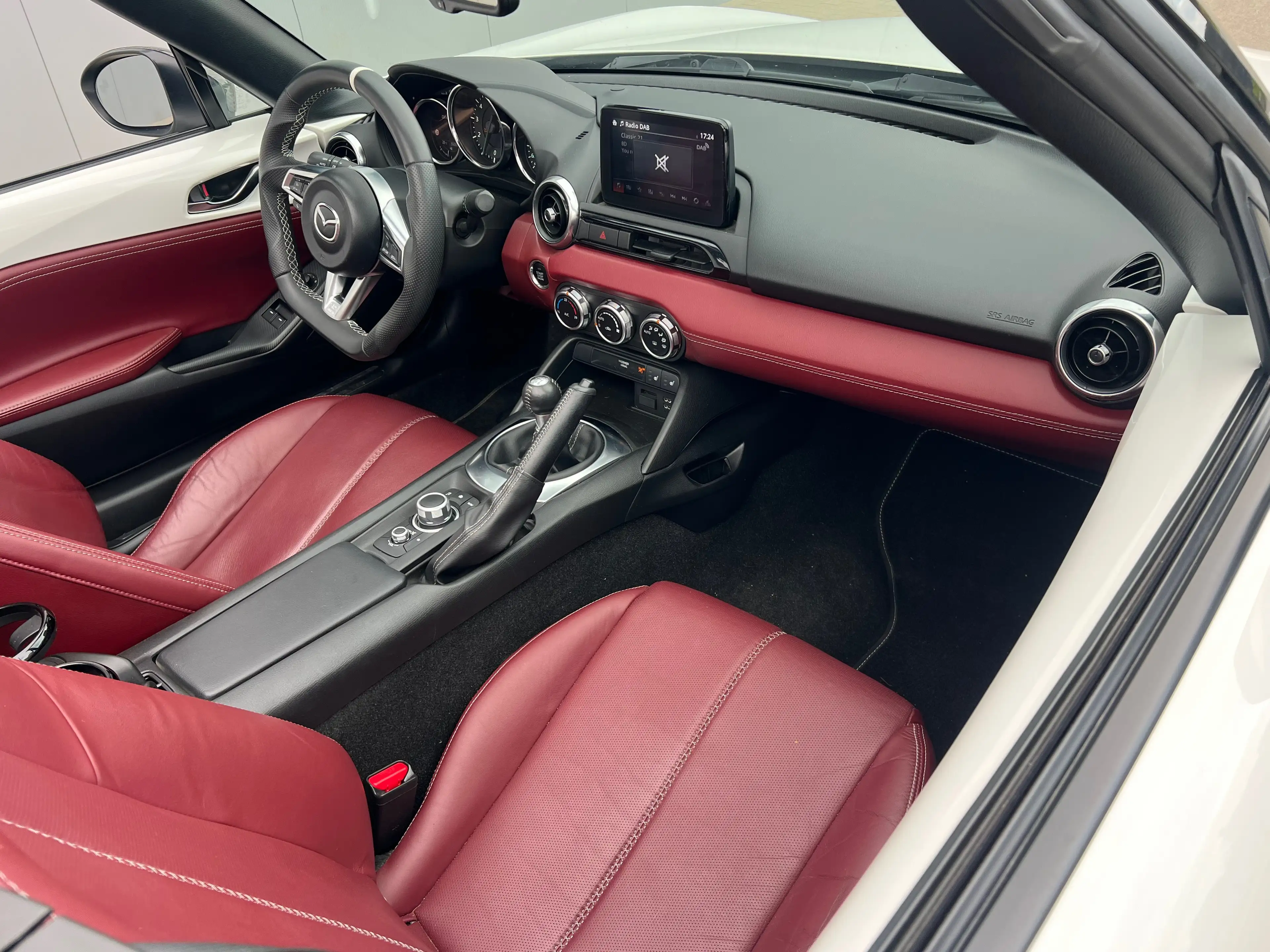 Mazda MX-5 MX-5 1.5i Skyactiv-G Skycruise (EU6d) - Kit AERO - — photo 14