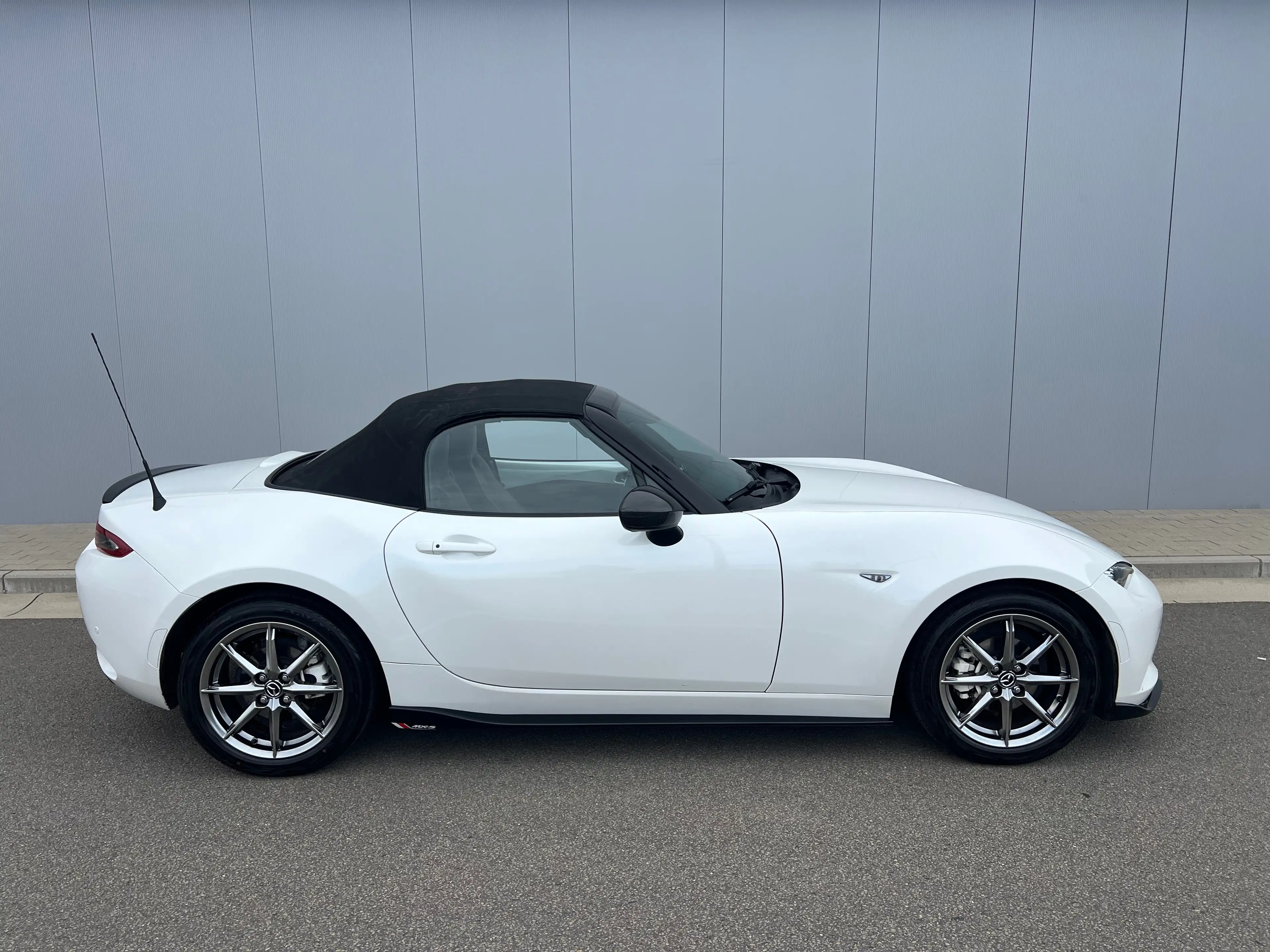 Mazda MX-5 MX-5 1.5i Skyactiv-G Skycruise (EU6d) - Kit AERO - — photo 3