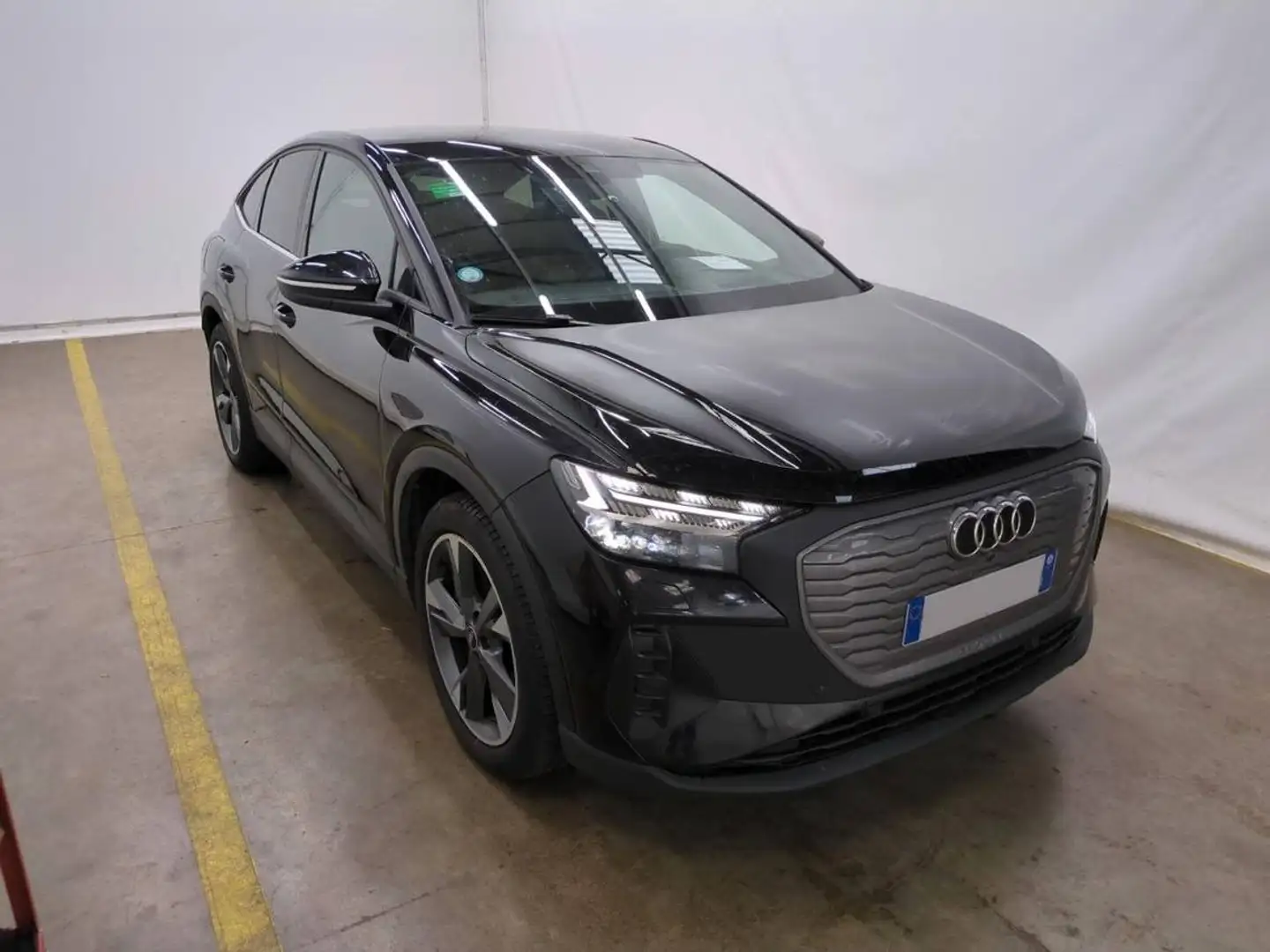 Audi Q4 e-tron Sportback 40 Advanced 82KWh Noir - 2