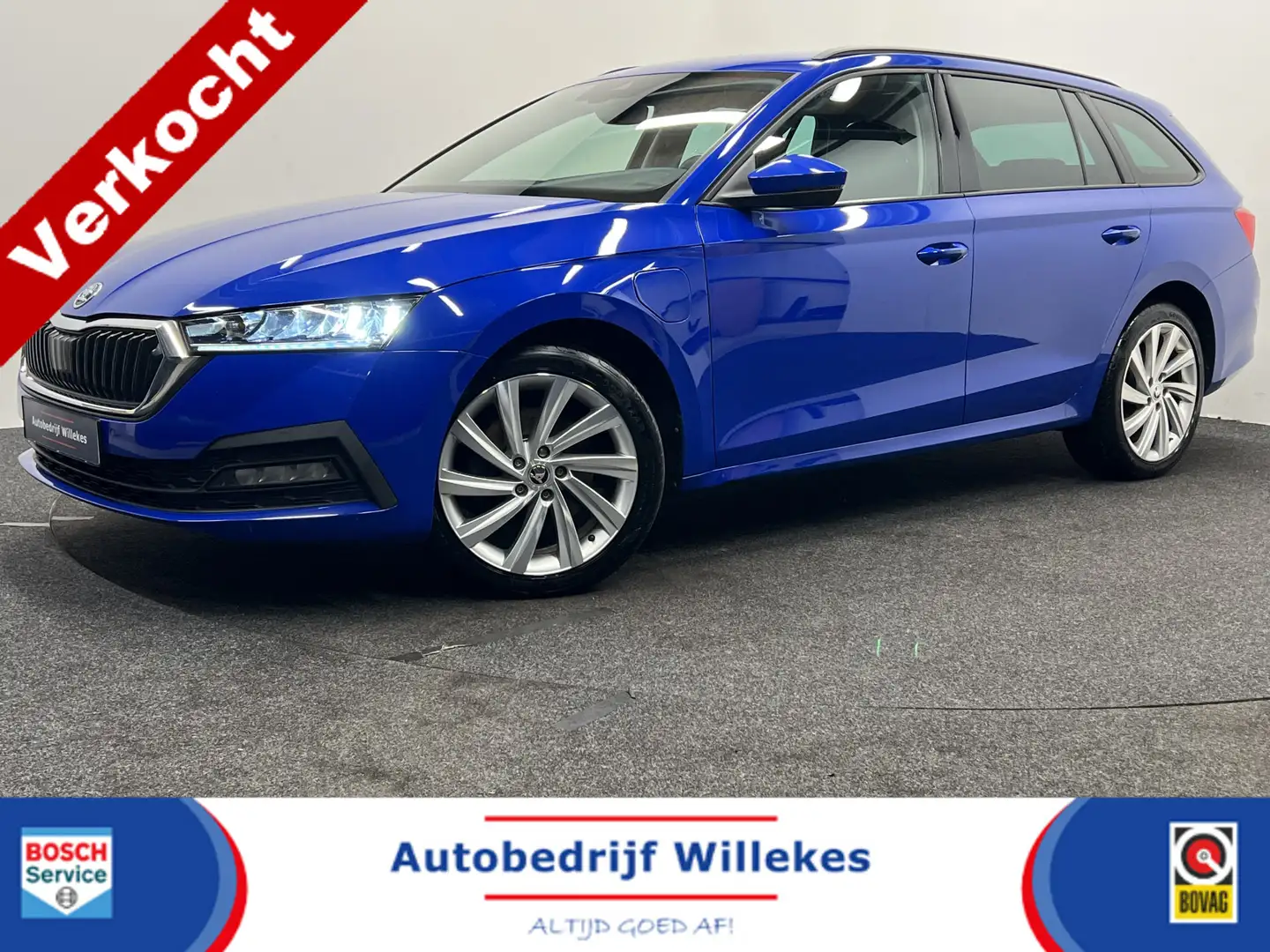 Skoda Octavia Combi 1.4 TSI iV PHEV Business Edition | NAVIGATIE Blauw - 1