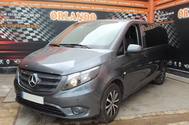 Mercedes-Benz V 220 220d Largo 7G Tronic