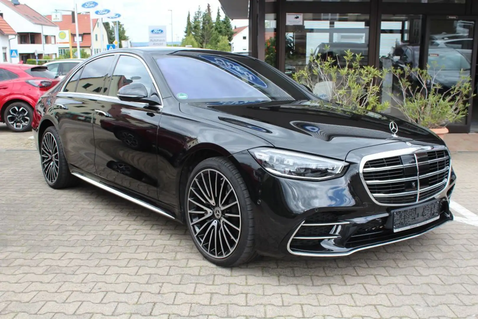 Mercedes-Benz S 500 4Matic 9G-TRONIC Чёрный - 1