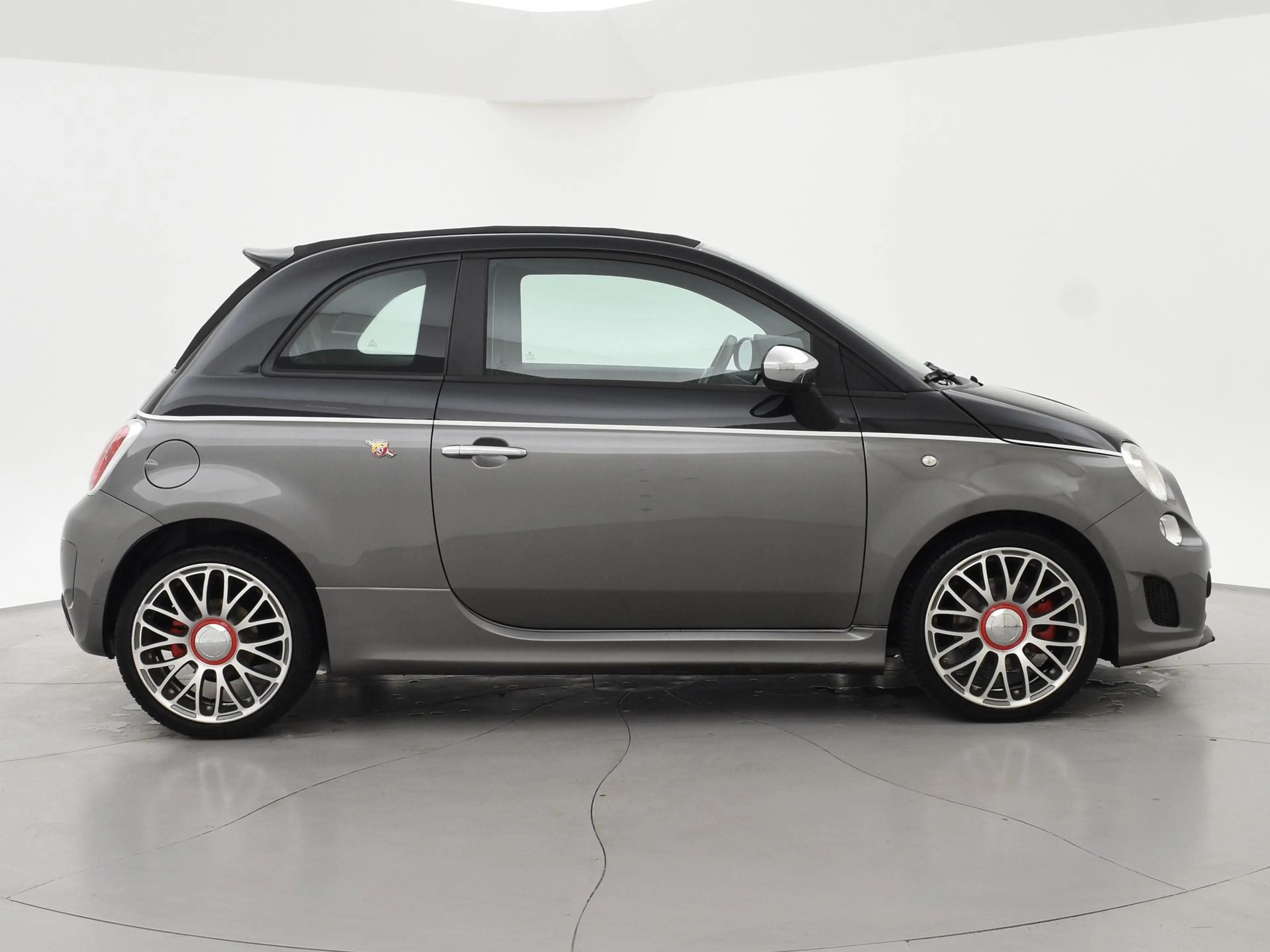 Fiat 500C Abarth 1.4 T-JET 135 PK TWO-TONE + ZWART LEDER | DUBBELE — photo 19