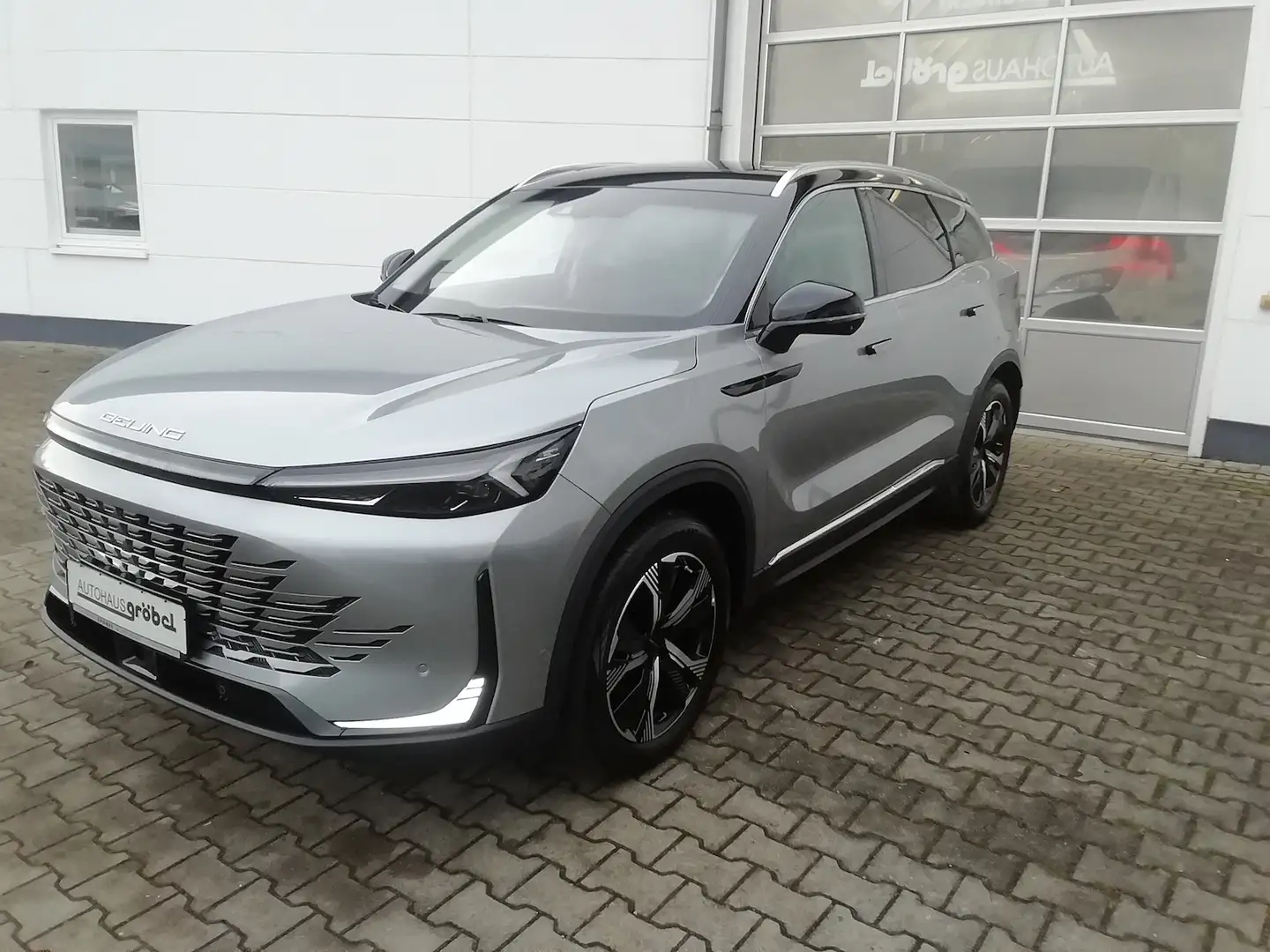 BAIC Beijing X75 Beijing 1.5 GDI 130 kW 7 DCT Sitzh. Rückfk. Серый - 2