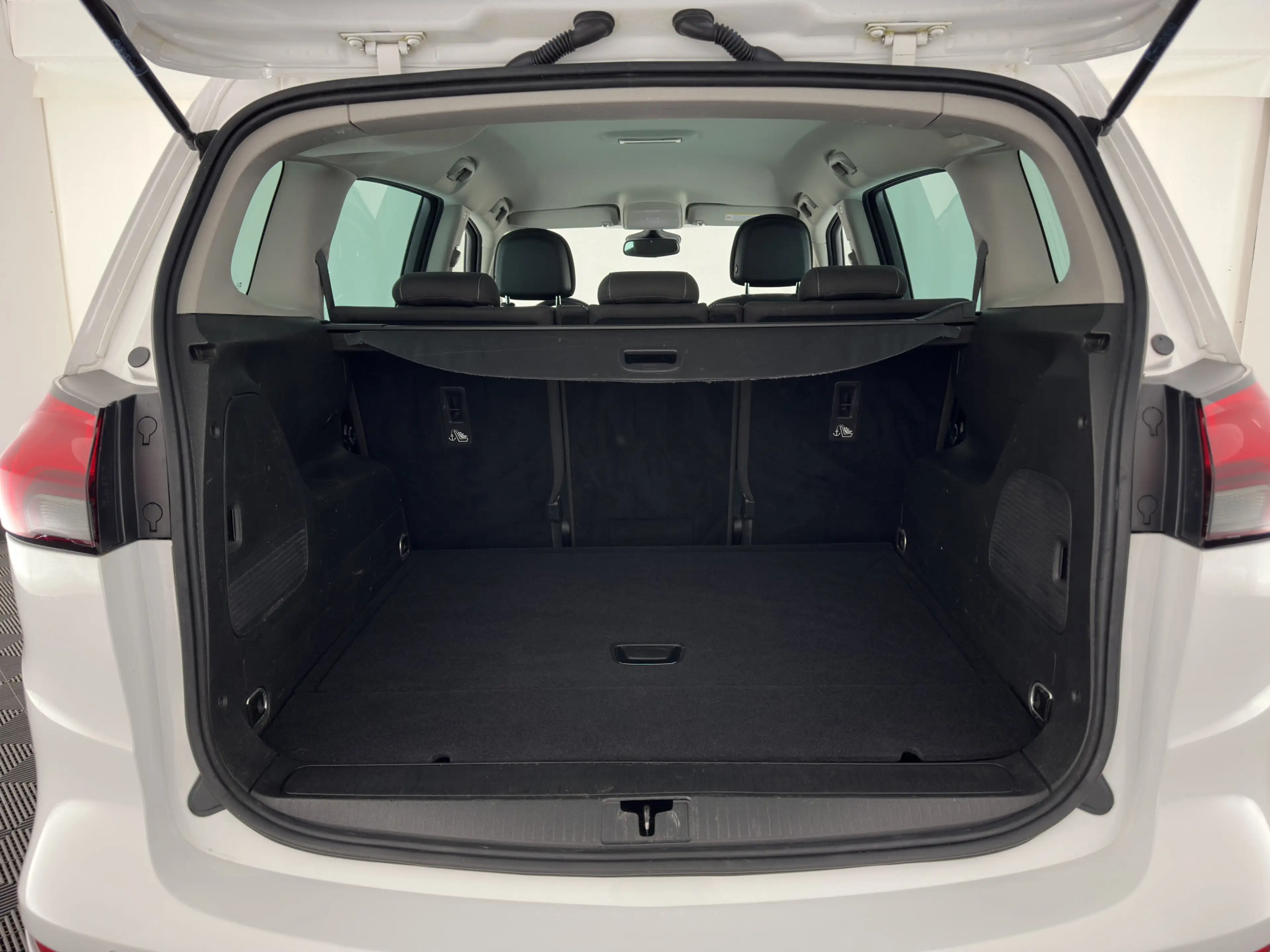 Opel Zafira Tourer 1.6 CDTI Business+ *NAVI-FULLMAP | SPORTSEATS | PR — photo 10