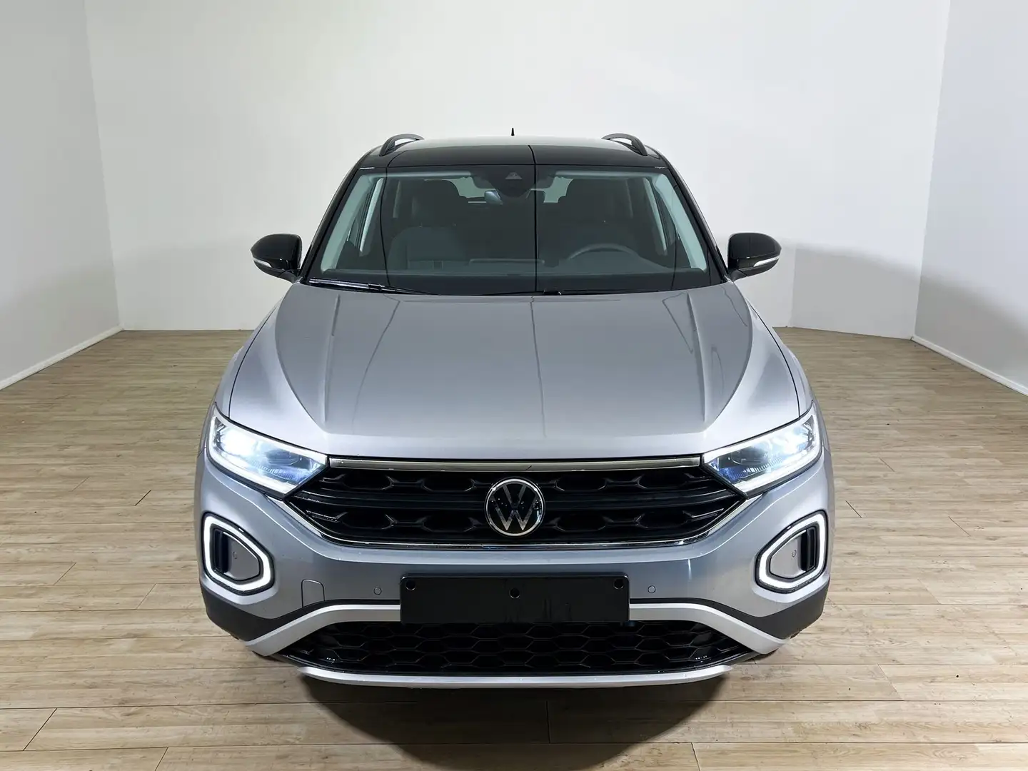 Volkswagen T-Roc 1.0 TSI Edition Plus Argento - 2