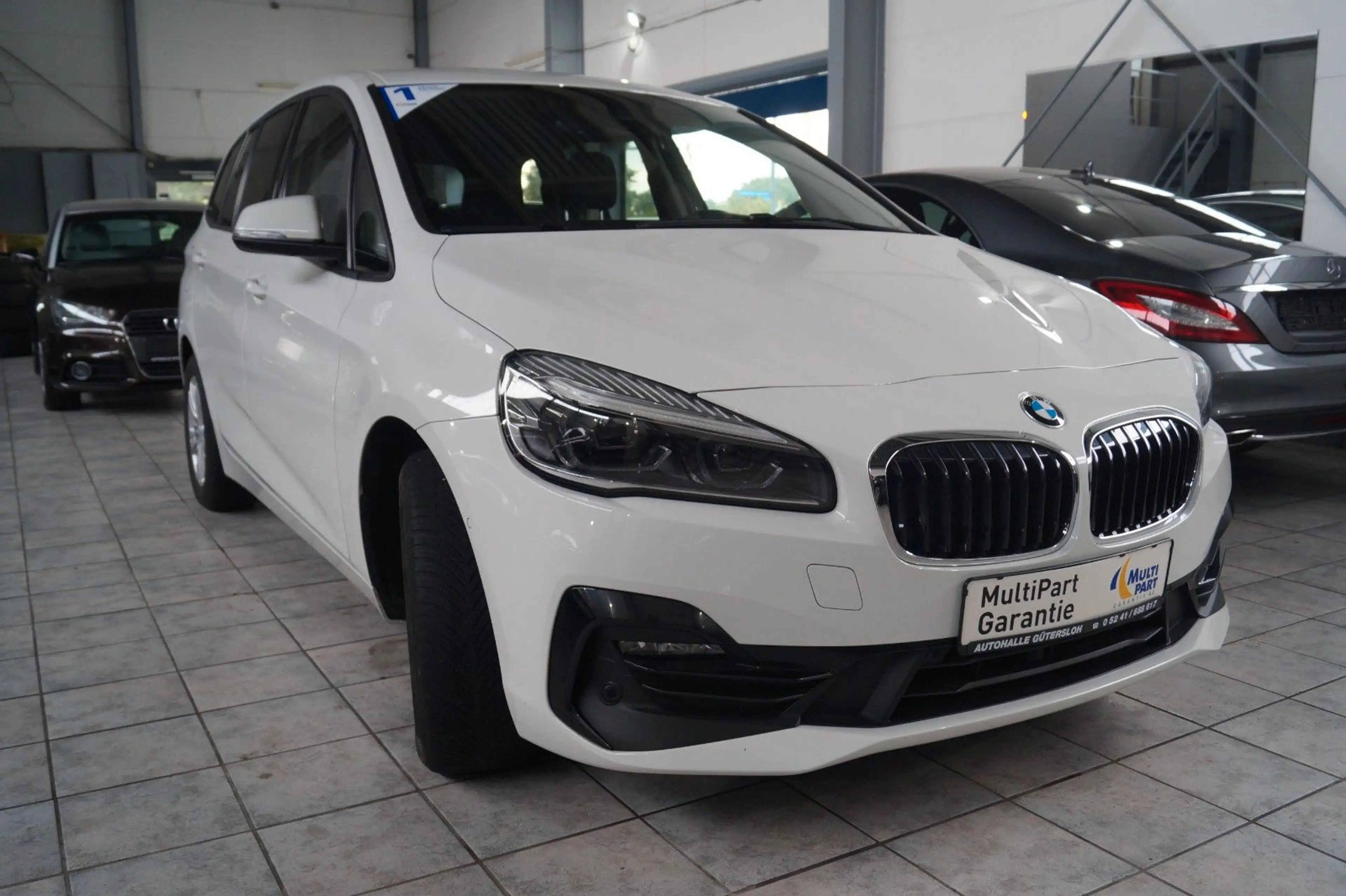 BMW 218 i Gran Tourer Sport Line*T.Leder*AHK*LED*PDC — photo 3