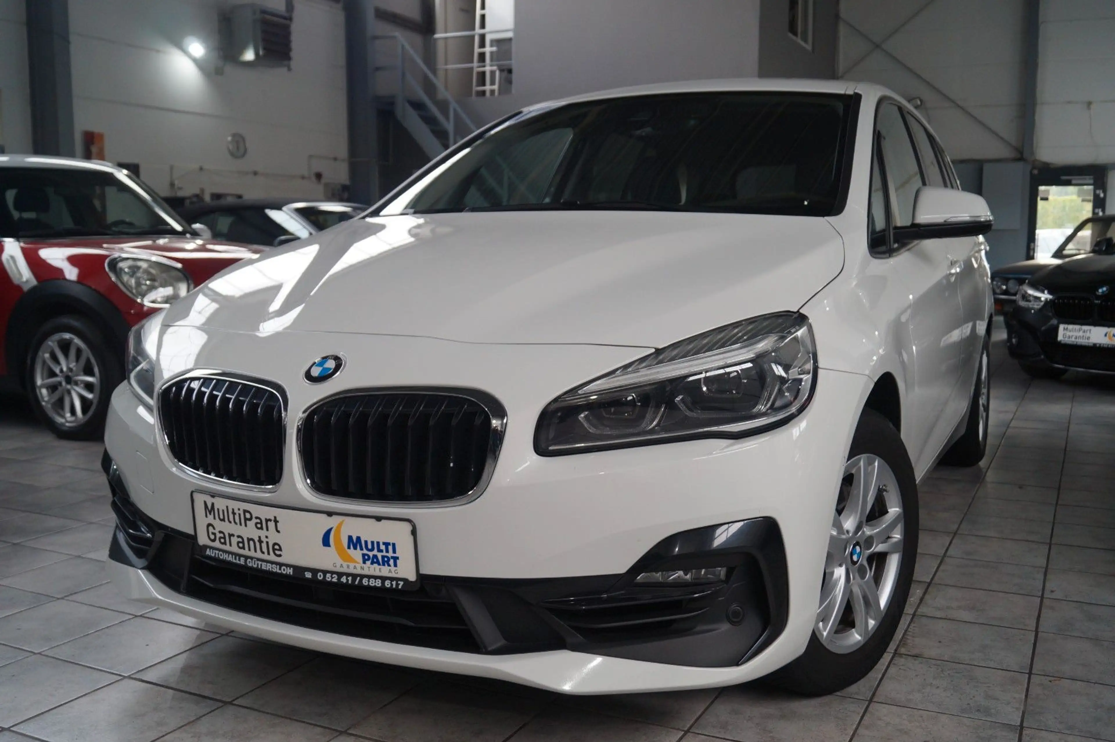BMW 218 i Gran Tourer Sport Line*T.Leder*AHK*LED*PDC
