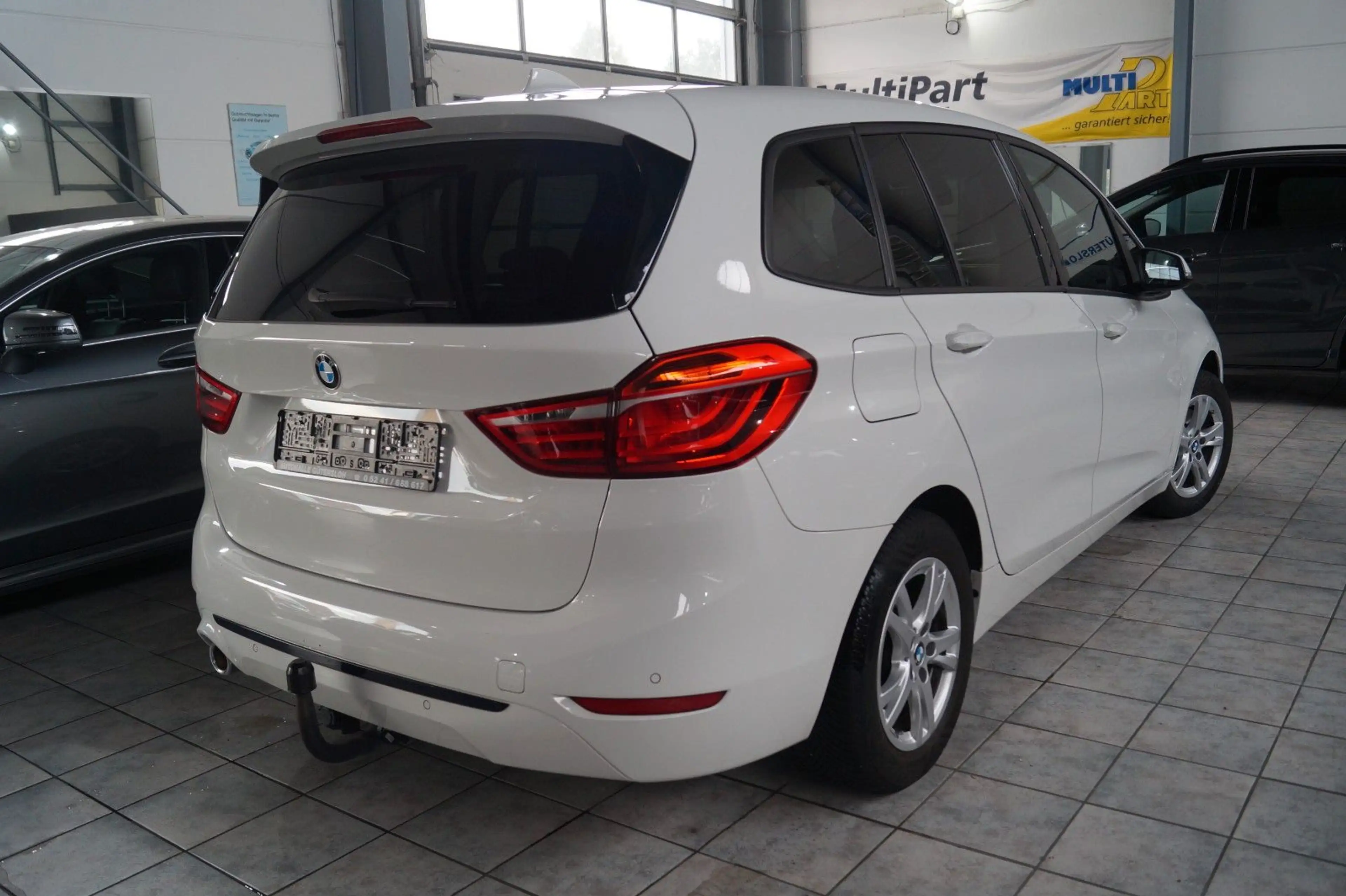 BMW 218 i Gran Tourer Sport Line*T.Leder*AHK*LED*PDC — photo 5