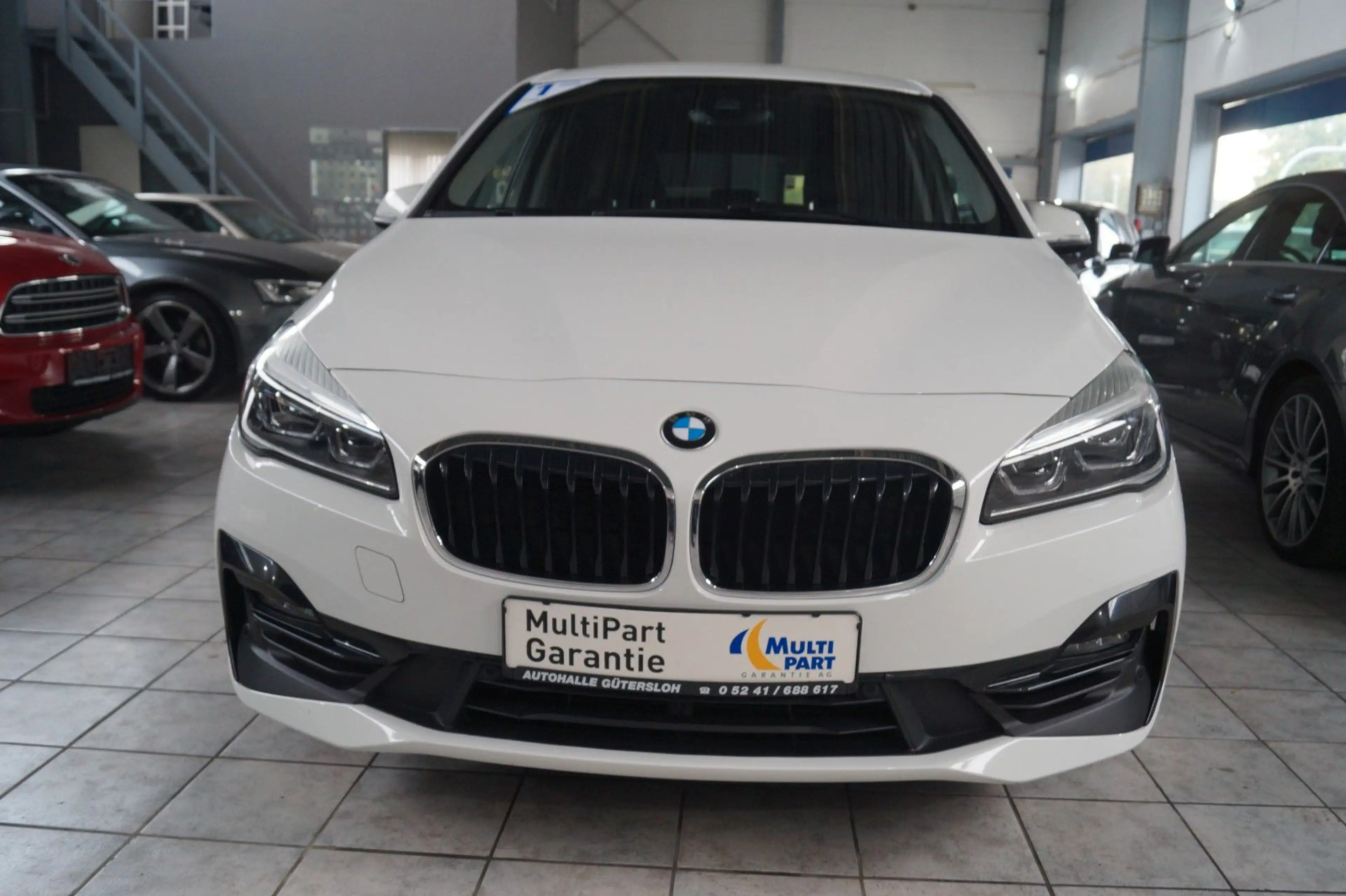 BMW 218 i Gran Tourer Sport Line*T.Leder*AHK*LED*PDC — photo 2