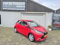 Toyota Aygo 1.0 VVT-i X-Play AUTOMAAT Airco|Camera|53dkm Nap!! Rood - thumbnail 8