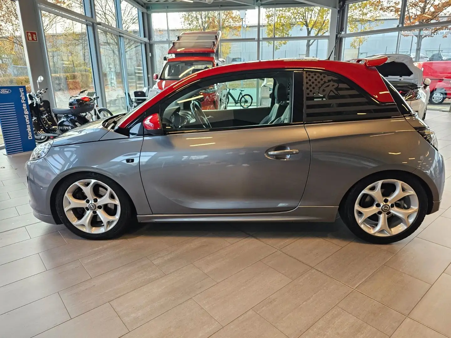 Opel Adam S Grau - 1
