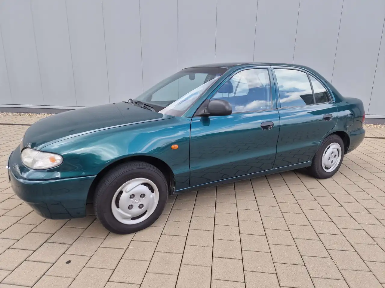 Hyundai ACCENT 1.3 LS, foto 1