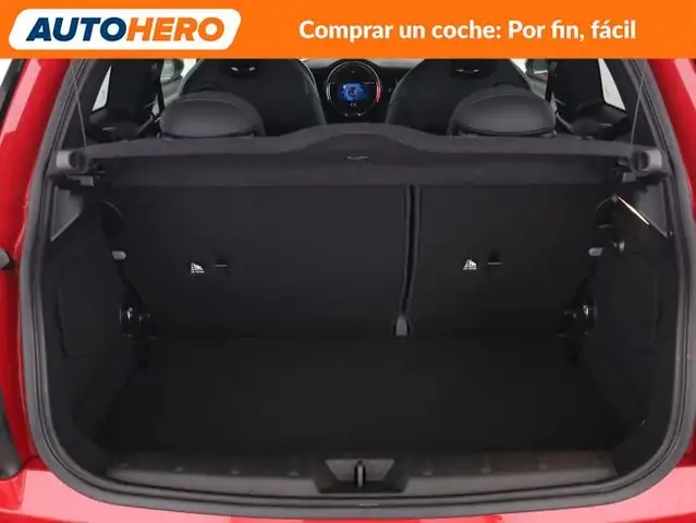 Mini Hatch view 18