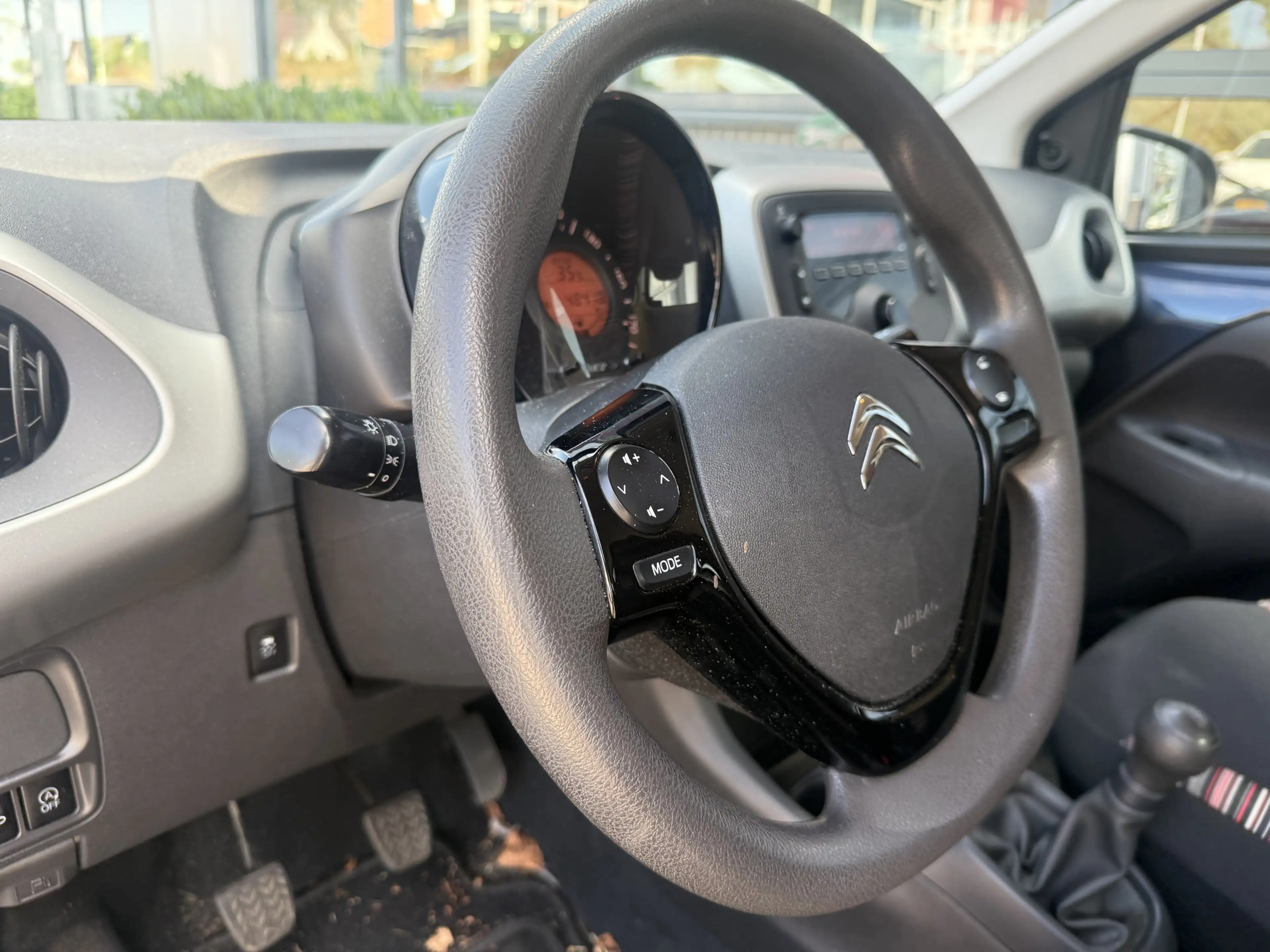 Citroen C1 1.0 e-VTi Feel — photo 8