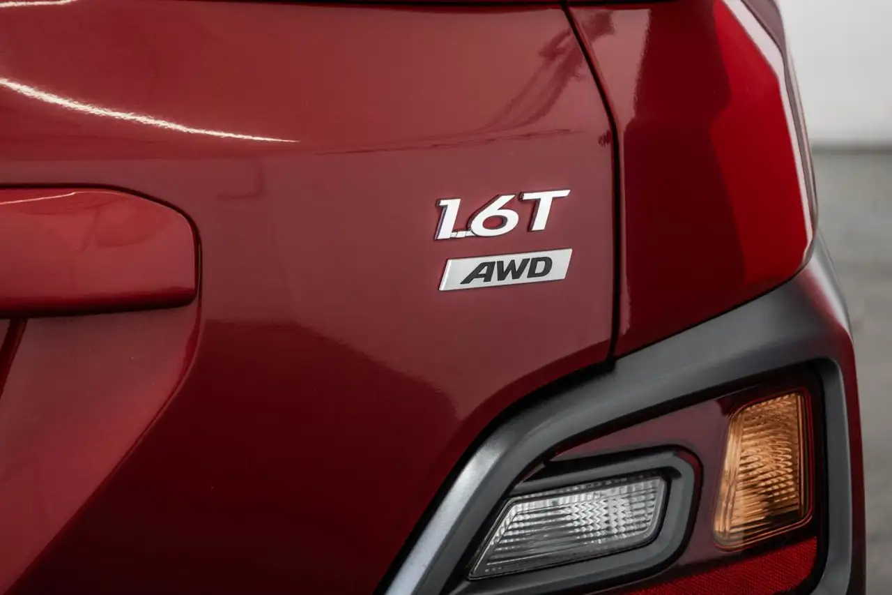 Hyundai KONA photo Hyundai KONA