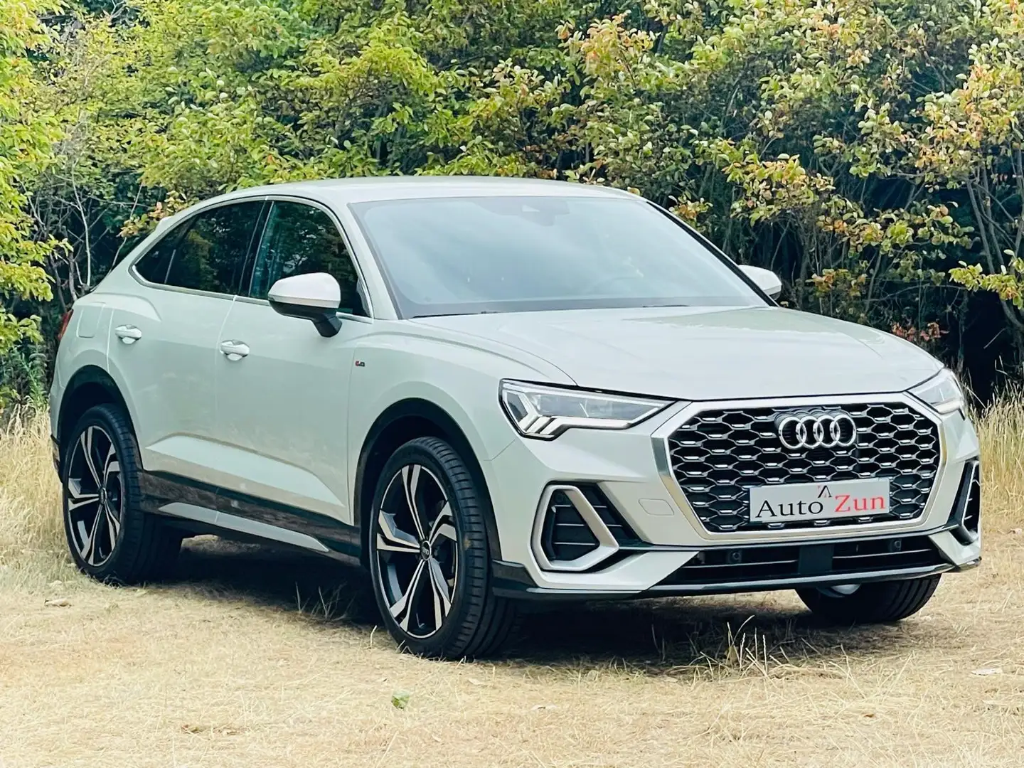 Audi Q3 SPORTBACK 35 TFSI S-Line Edition /Automaat/Navi/Ke Grijs - 1