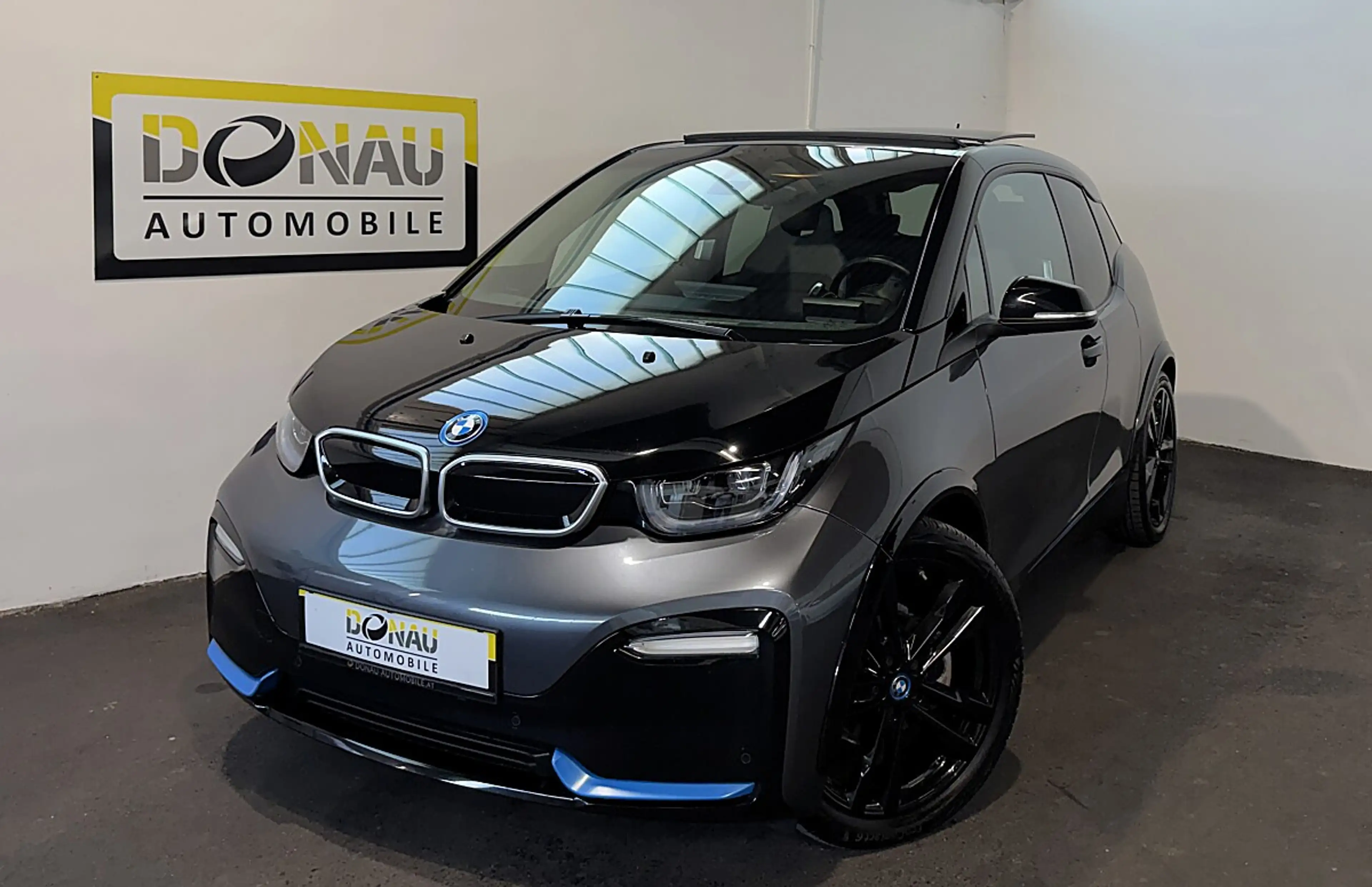 BMW i3 42,4kWh S * Schiebedach * Abstandstempomat * Ha...