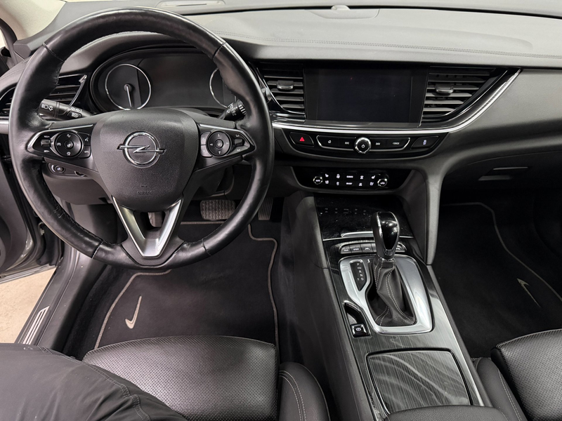 Opel Insignia Sports Tourer 1.6 Turbo Innovation 1ste eigenaar — photo 14