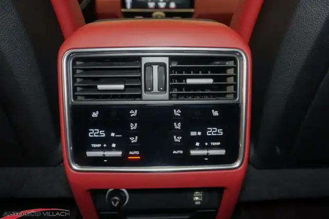 Porsche Cayenne Turbo - A92984 Ansicht 19