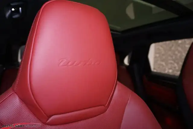 Porsche Cayenne Turbo - A92984 Ansicht 21