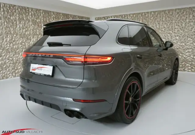 Porsche Cayenne Turbo - A92984 Ansicht 6