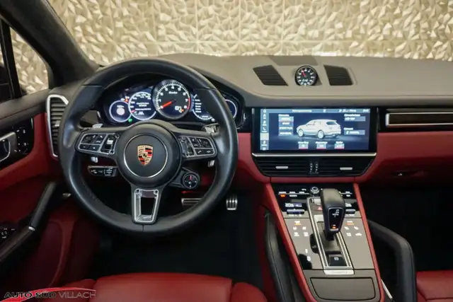 Porsche Cayenne Turbo - A92984 Ansicht 10