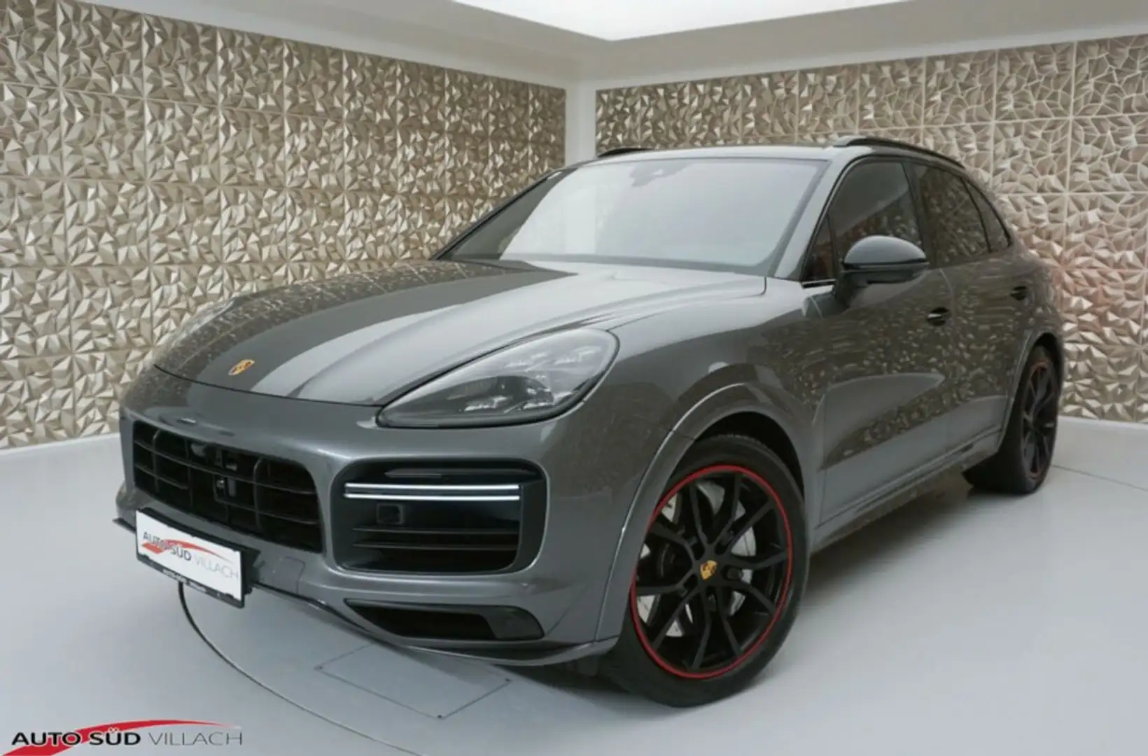 Porsche Cayenne Turbo - A92984 Grau - 1