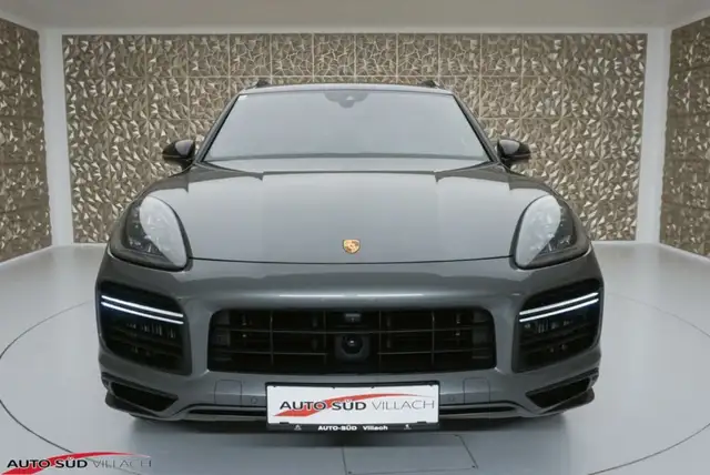 Porsche Cayenne Turbo - A92984 Ansicht 2