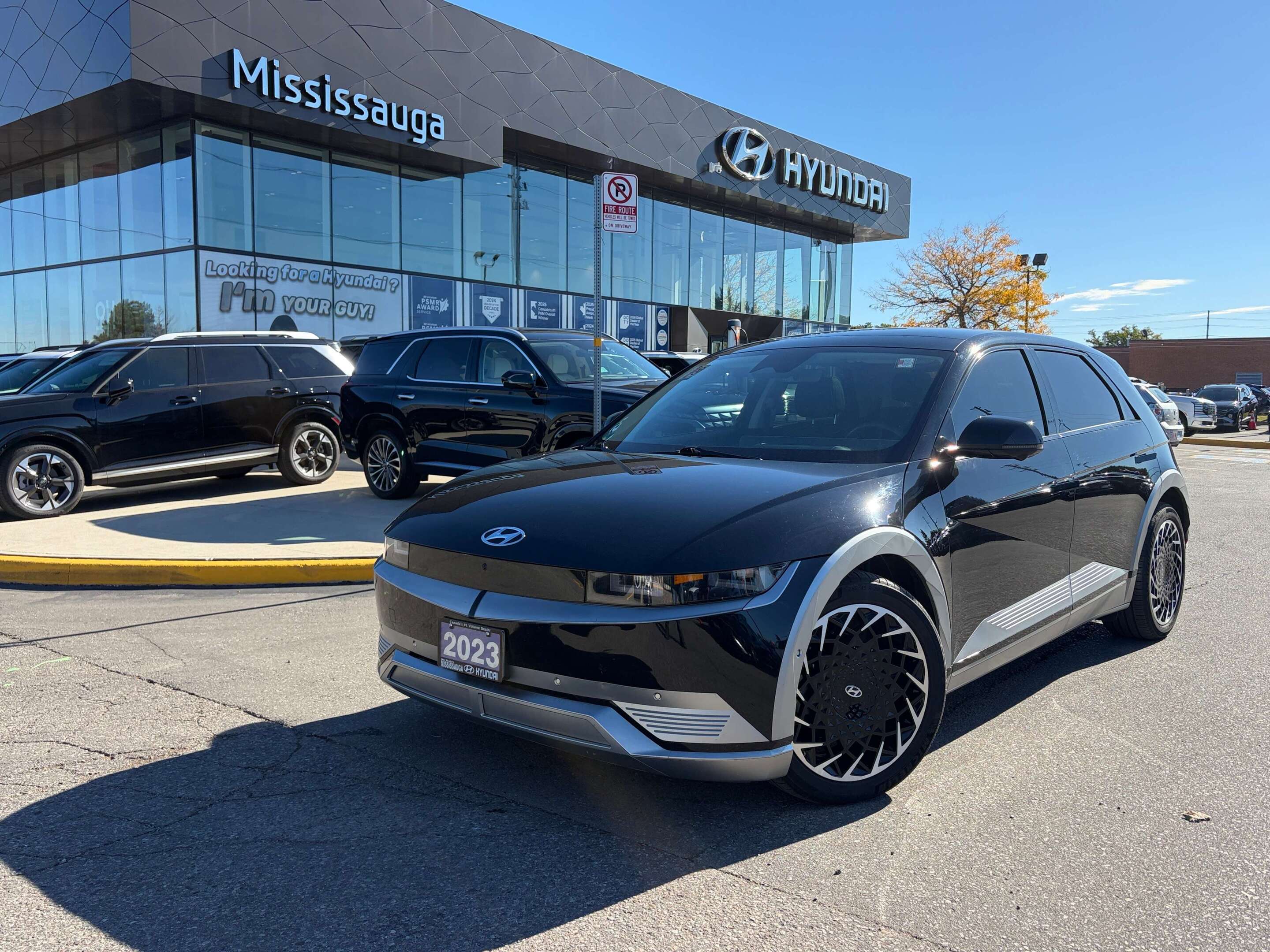 Black 2023 Hyundai Ioniq 5 SUV / Crossover  1-Speed Automatic