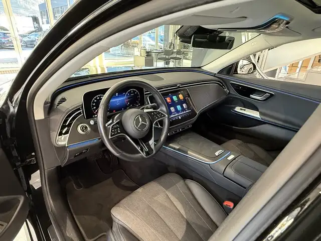 Mercedes-Benz E 220 d Avantgarde Advanced Panoramadach Ansicht 15