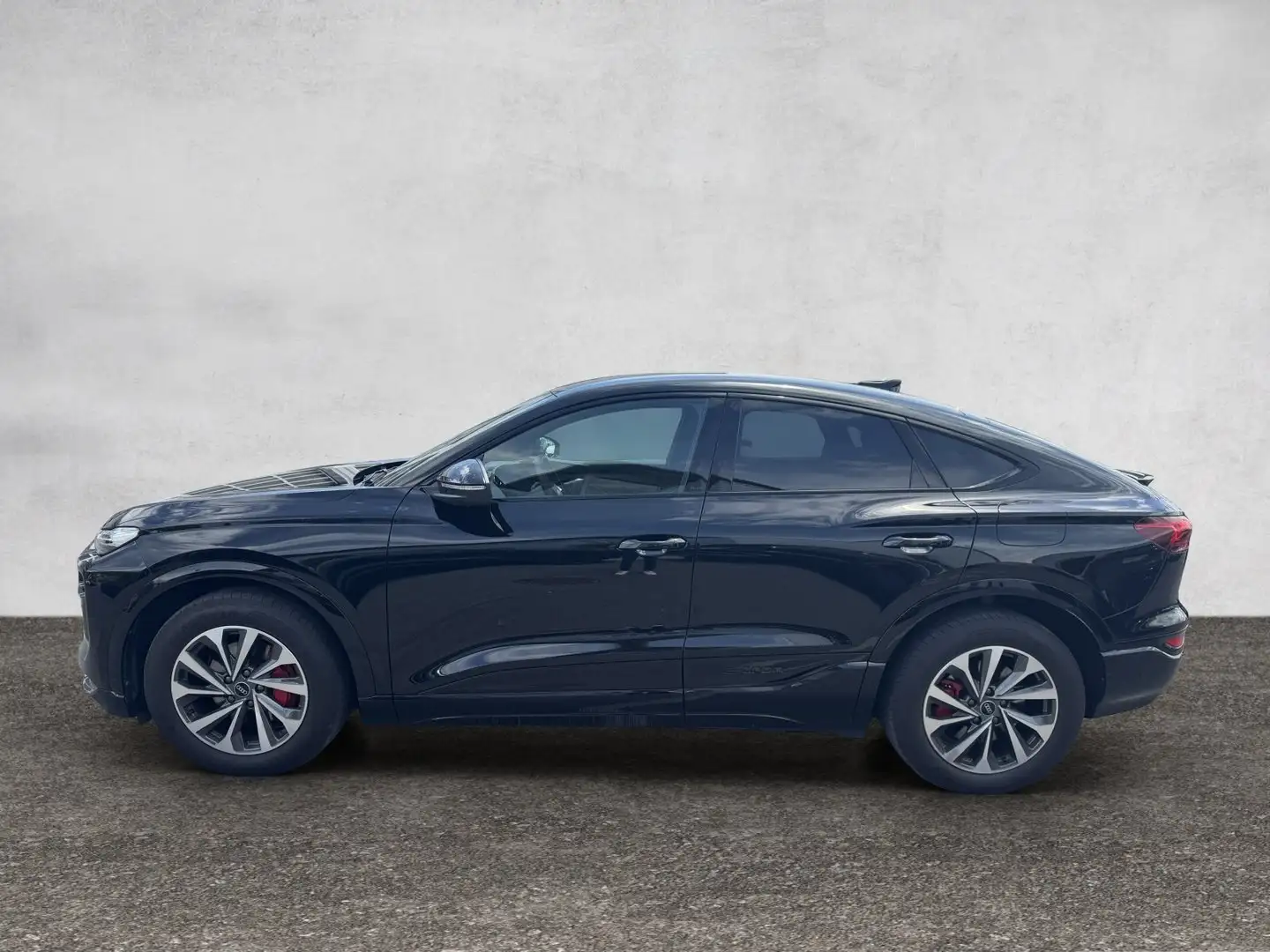 Audi Q6 e-tron e-tron quattro Schwarz - 2